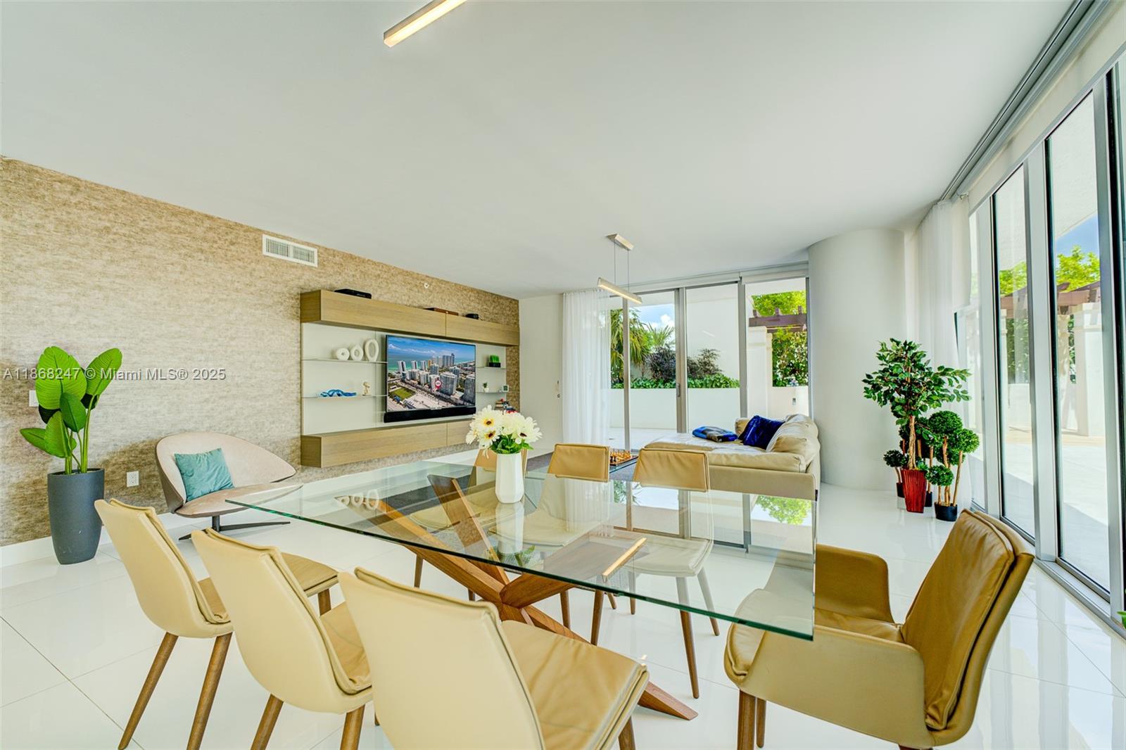 image Parque Towers Condo14