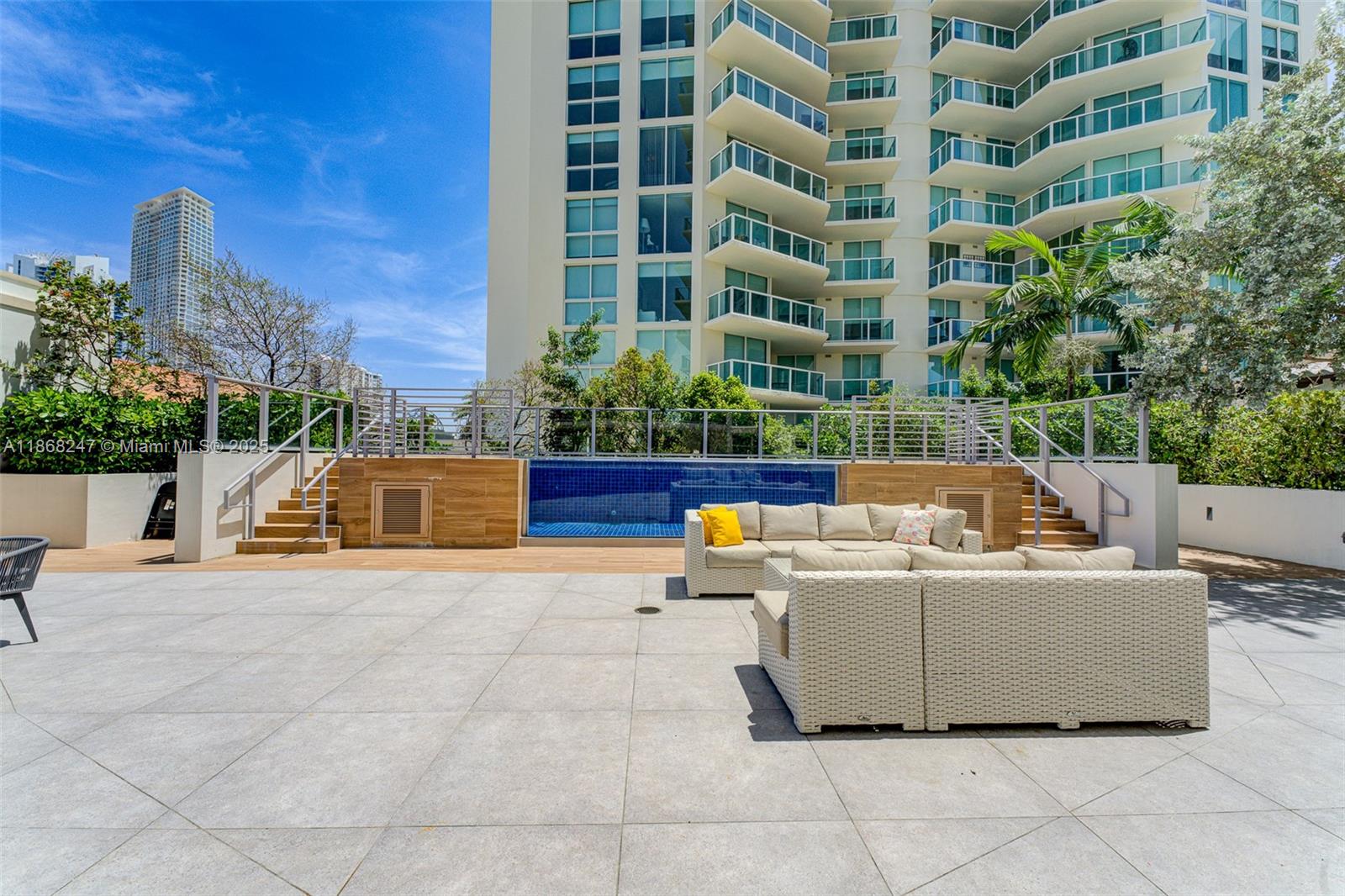image Parque Towers Condo19