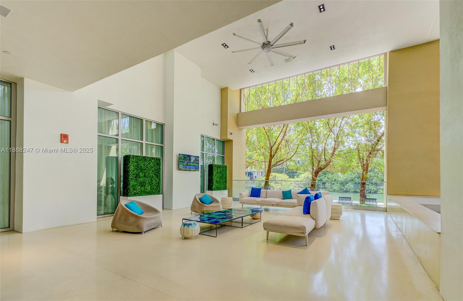 image Parque Towers Condo3