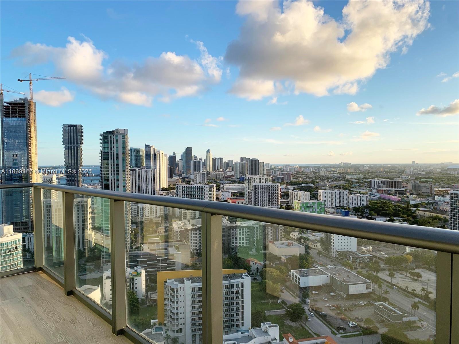 image Paraiso Bayviews Condo18