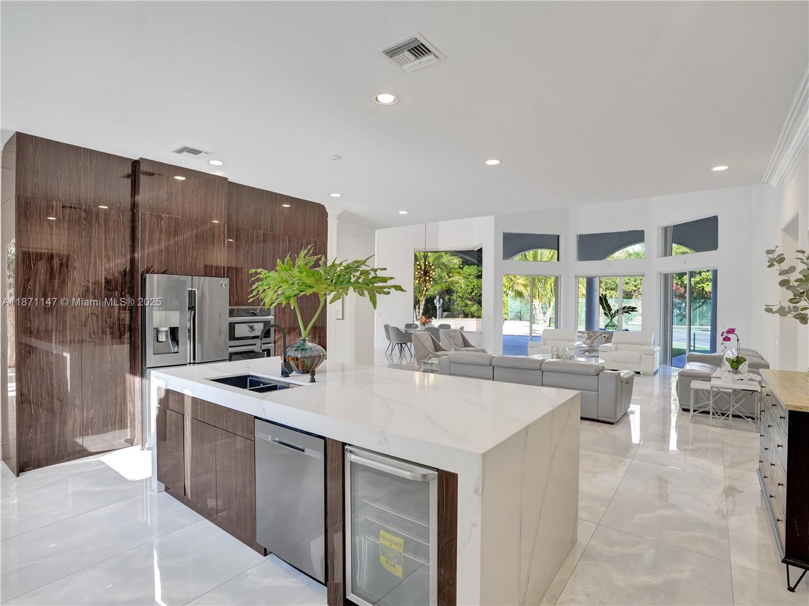 3079 Old Still Ln Weston, FL 33331