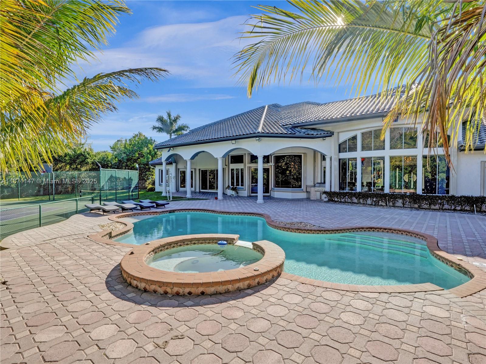 3079 Old Still Ln Weston, FL 33331