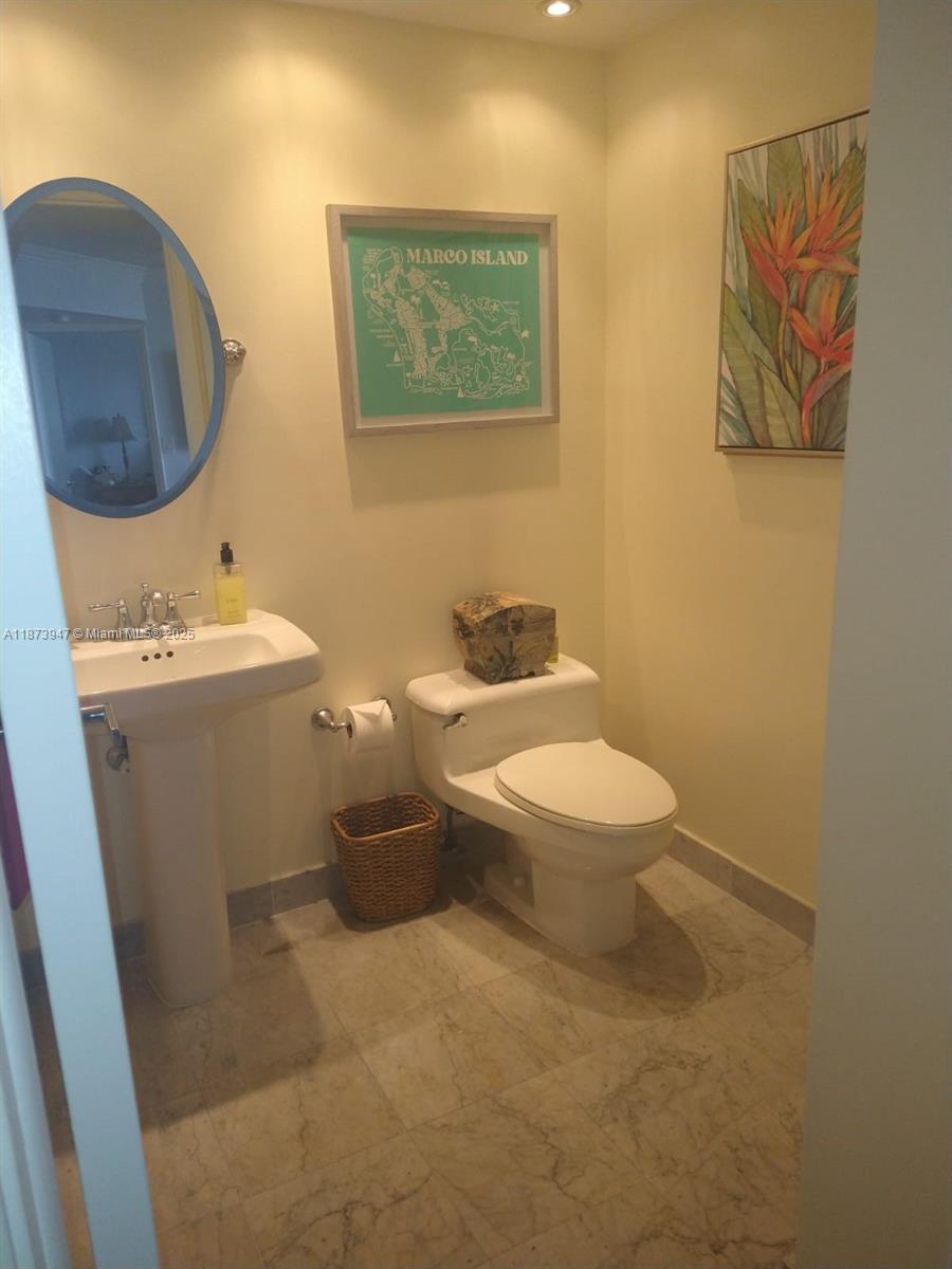 image Marbella Condo9