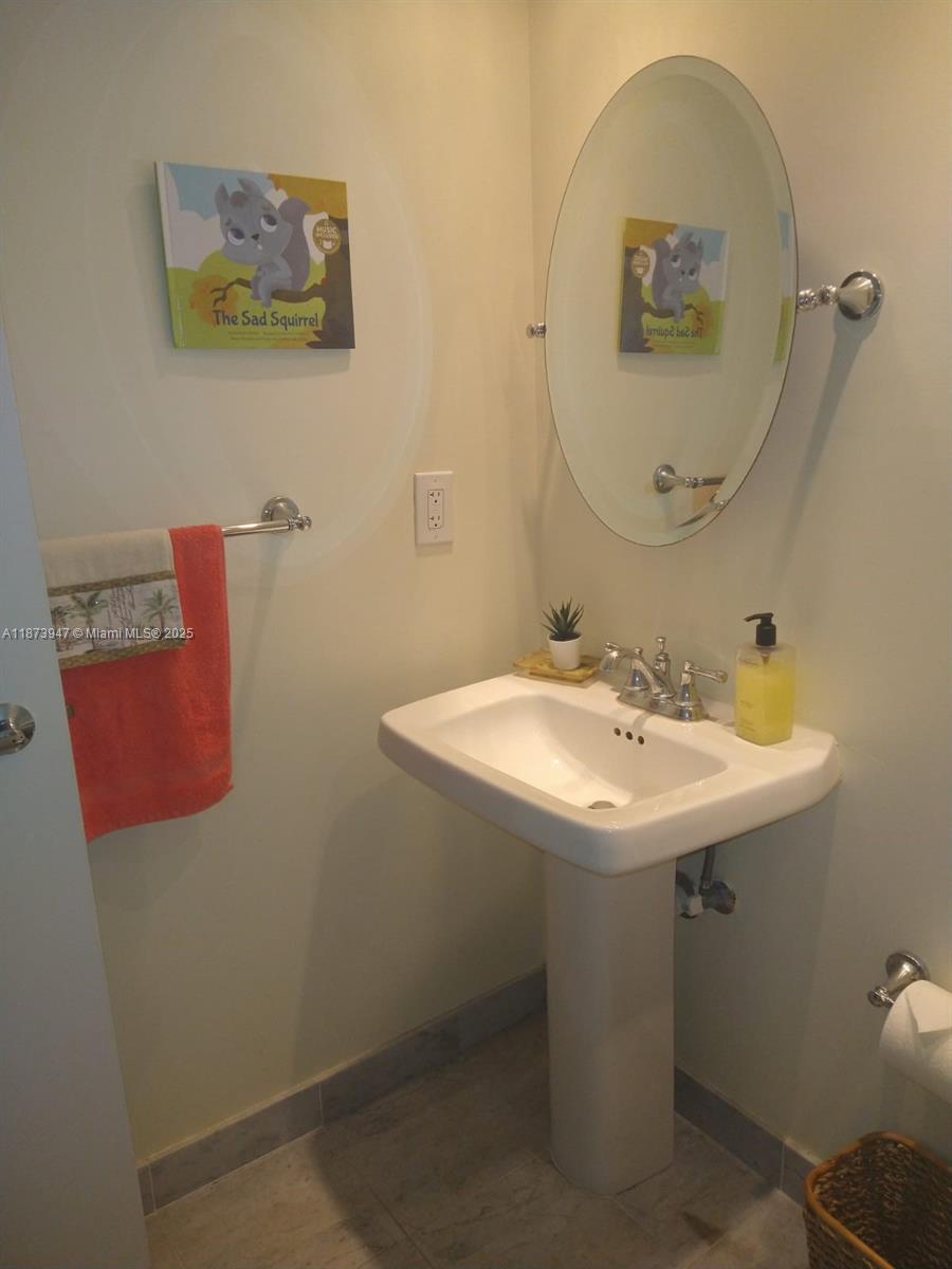 image Marbella Condo10