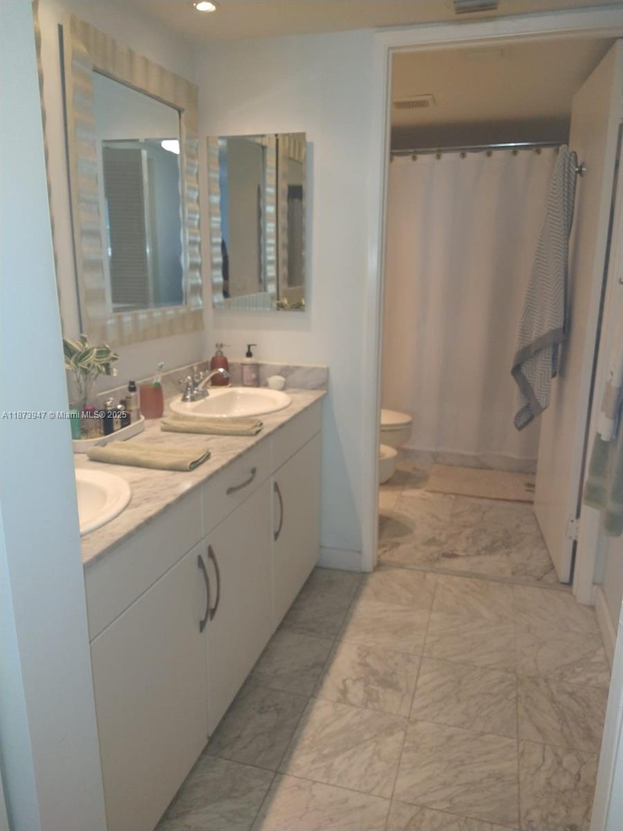 image Marbella Condo13