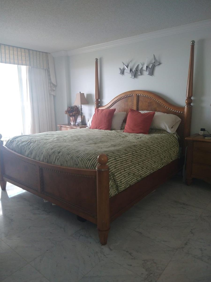 image Marbella Condo14