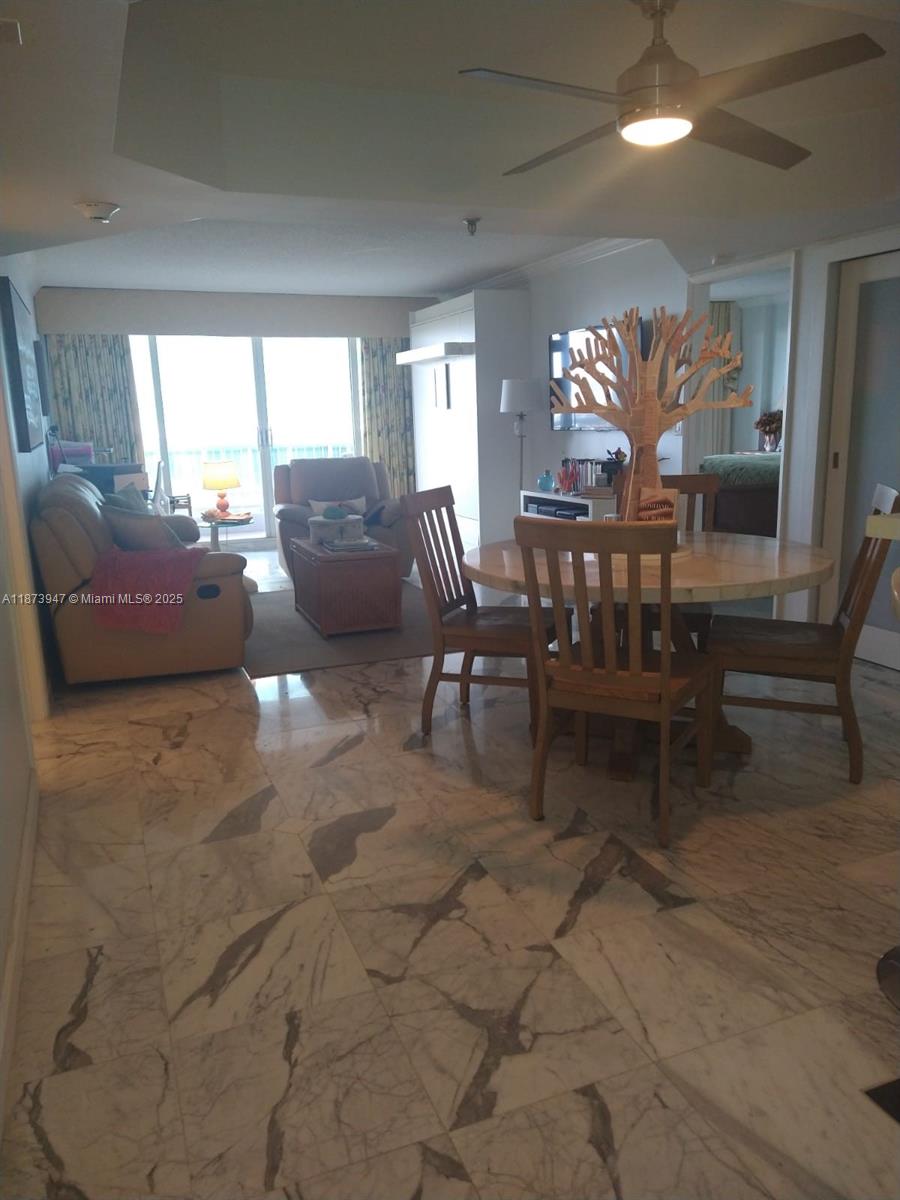 image Marbella Condo8