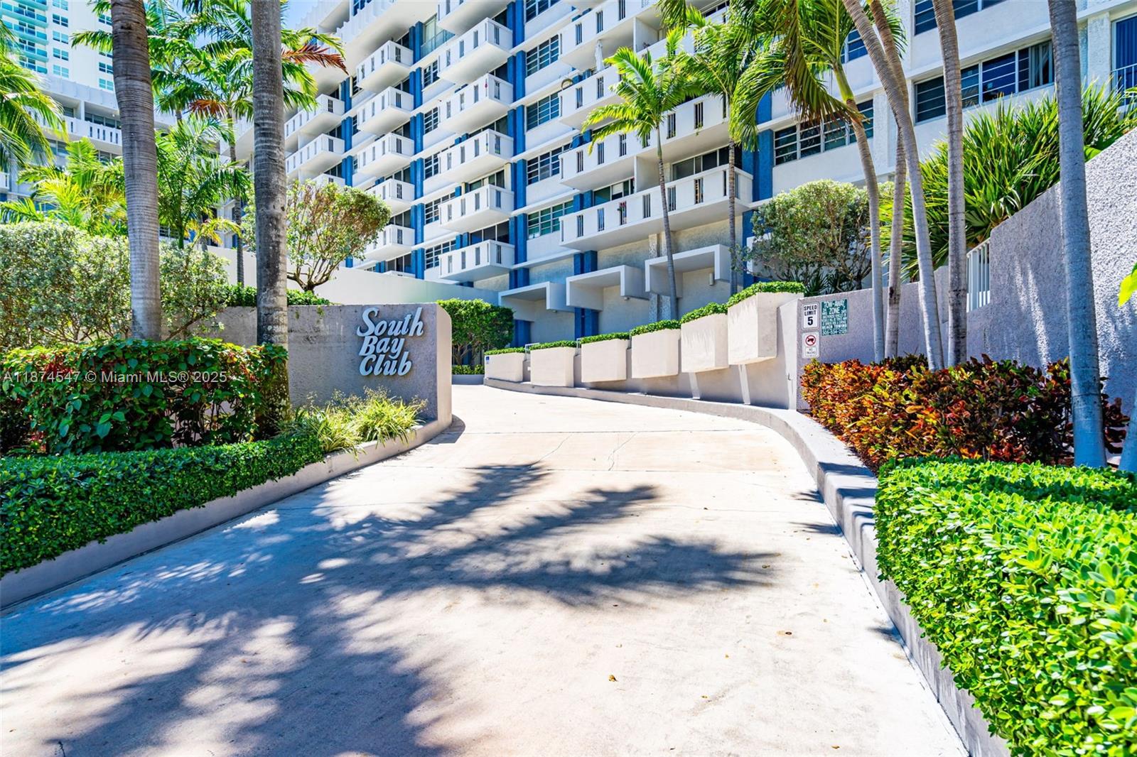 800 West Ave #711