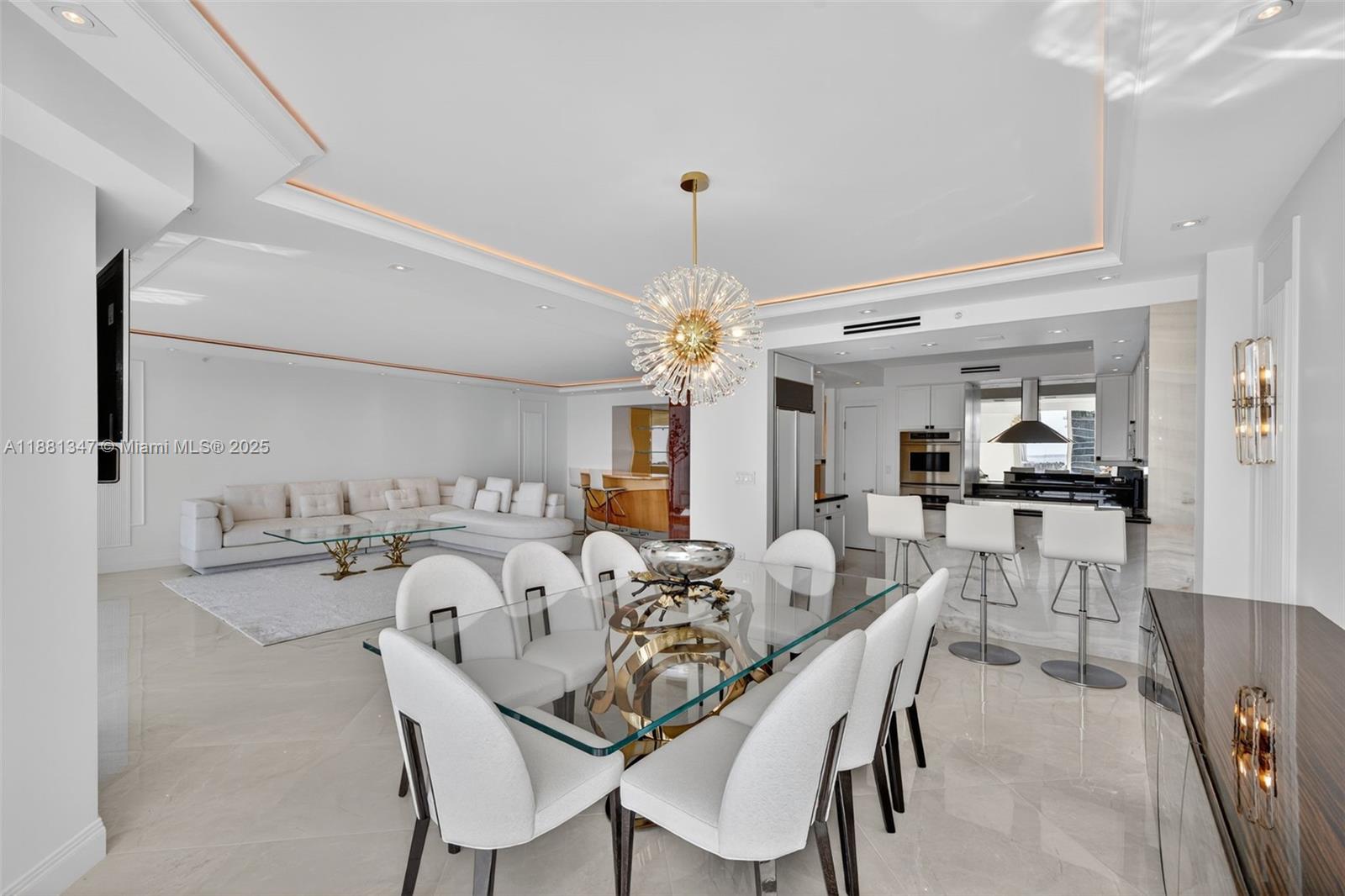 image The Peninsula Condo9
