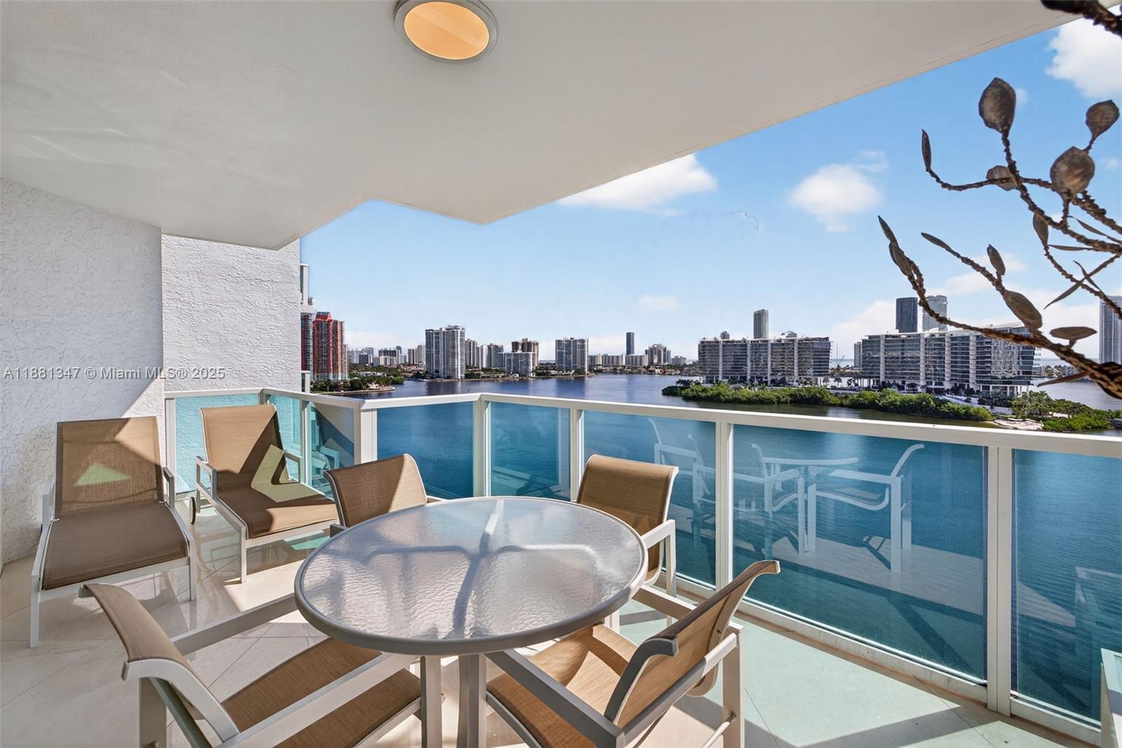 image The Peninsula Condo21