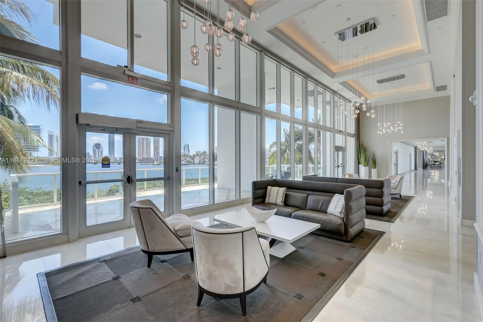 image The Peninsula Condo55