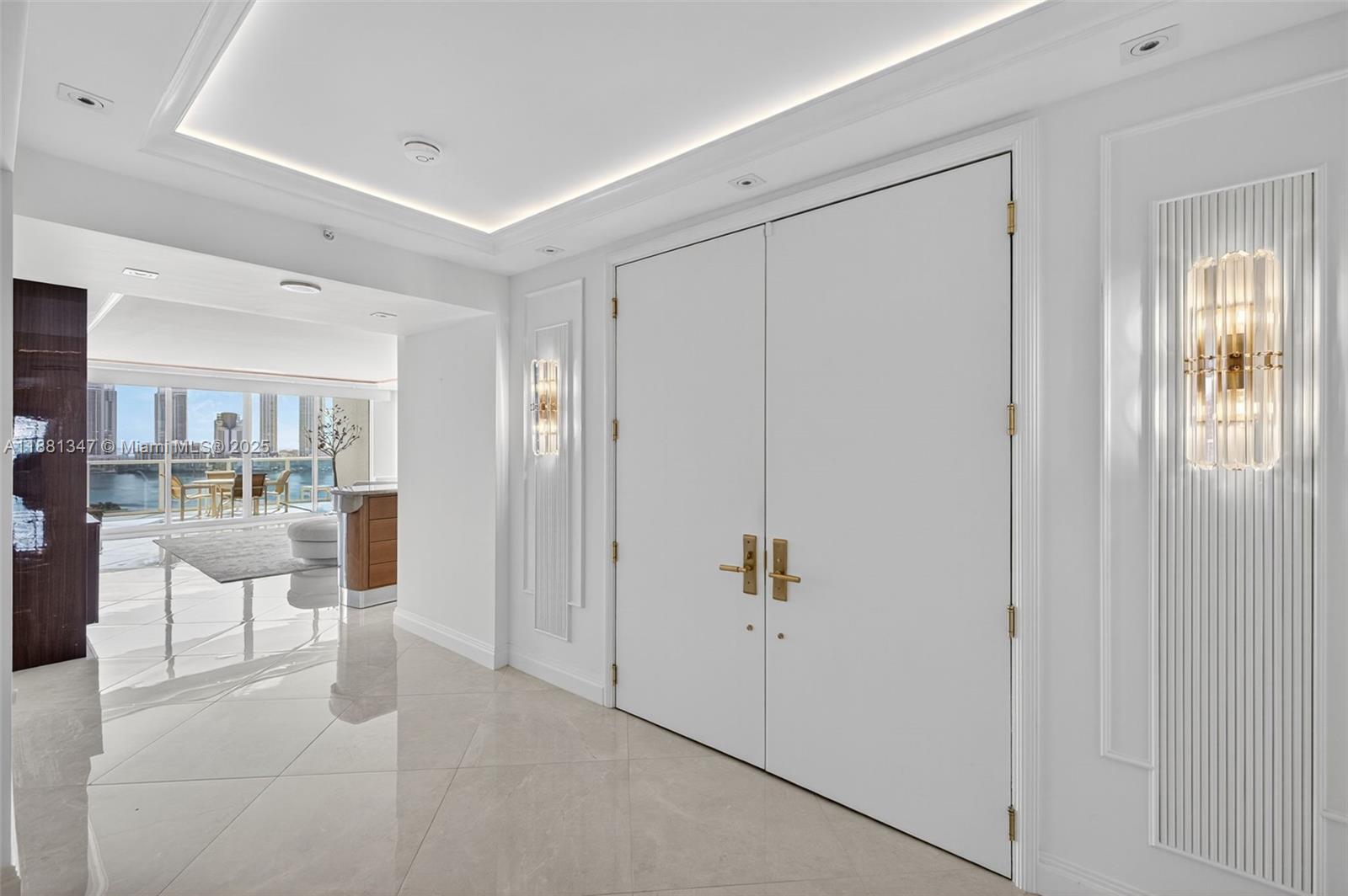 image The Peninsula Condo5