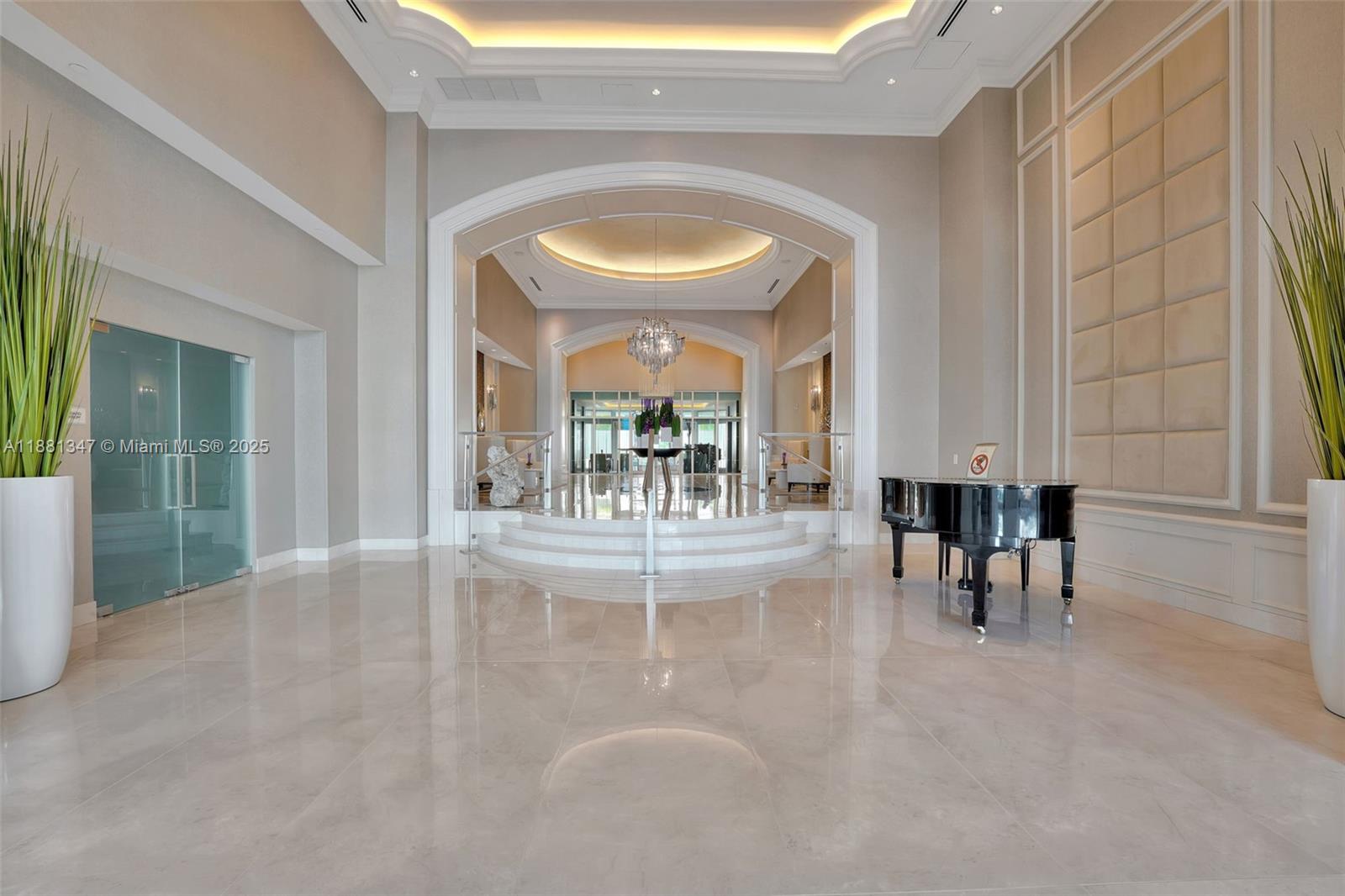 image The Peninsula Condo59