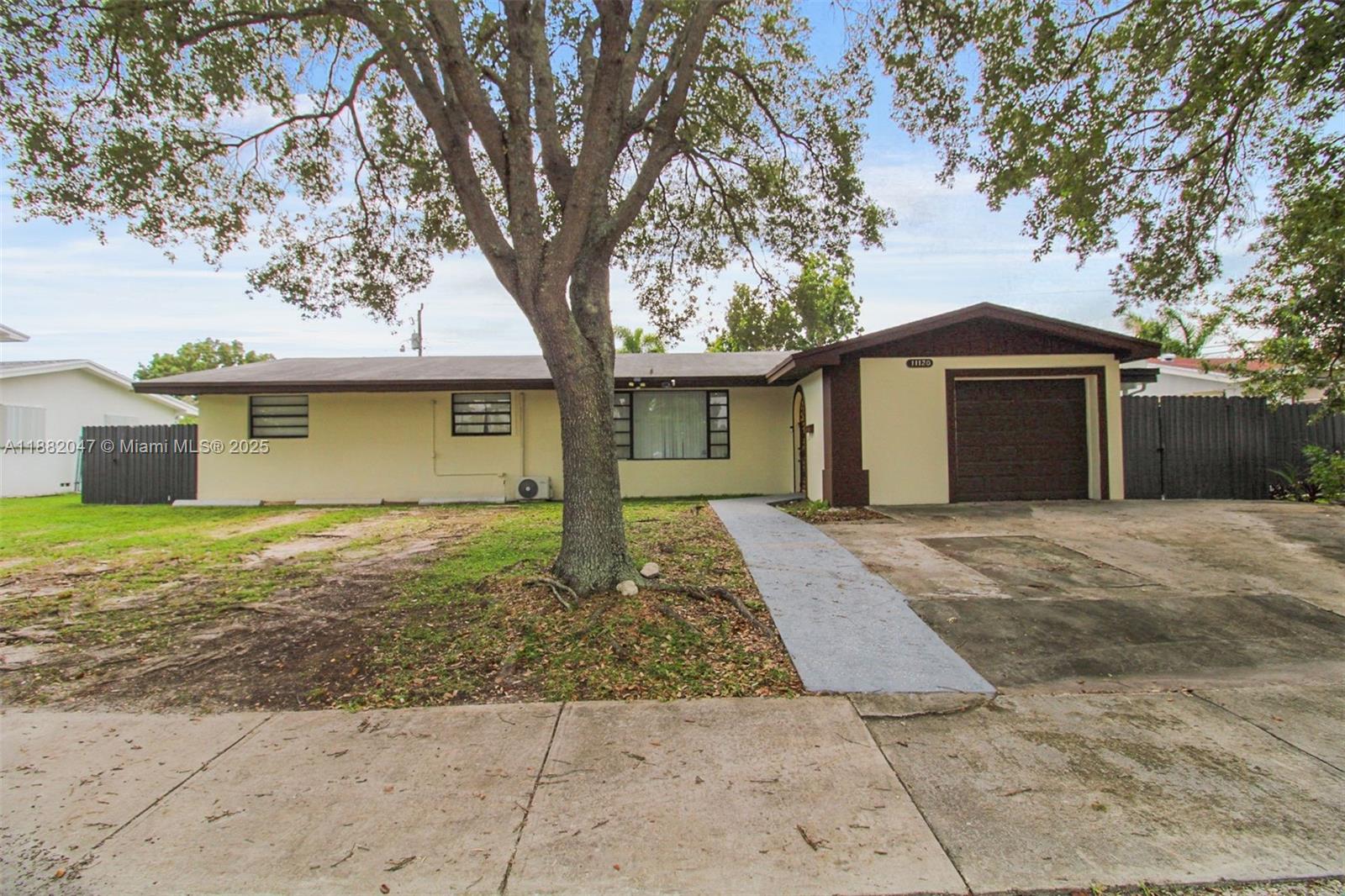 11120 SW 176th St