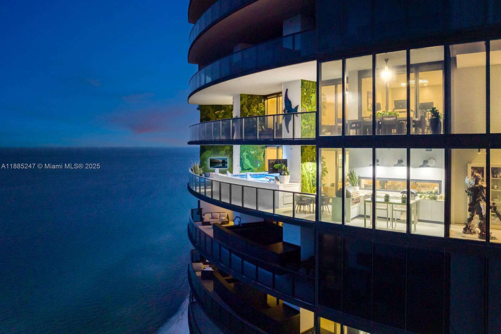 image Porsche Design Tower9