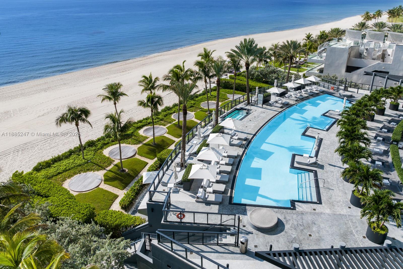 image Porsche Design Tower85