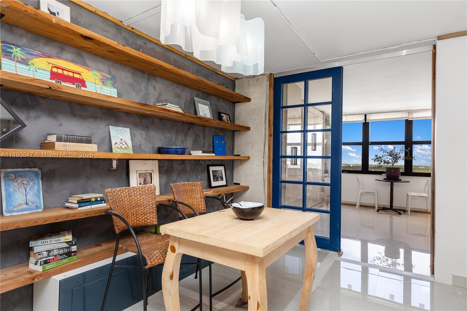 2401 S Ocean Dr #1405,Hollywood, FL 33019