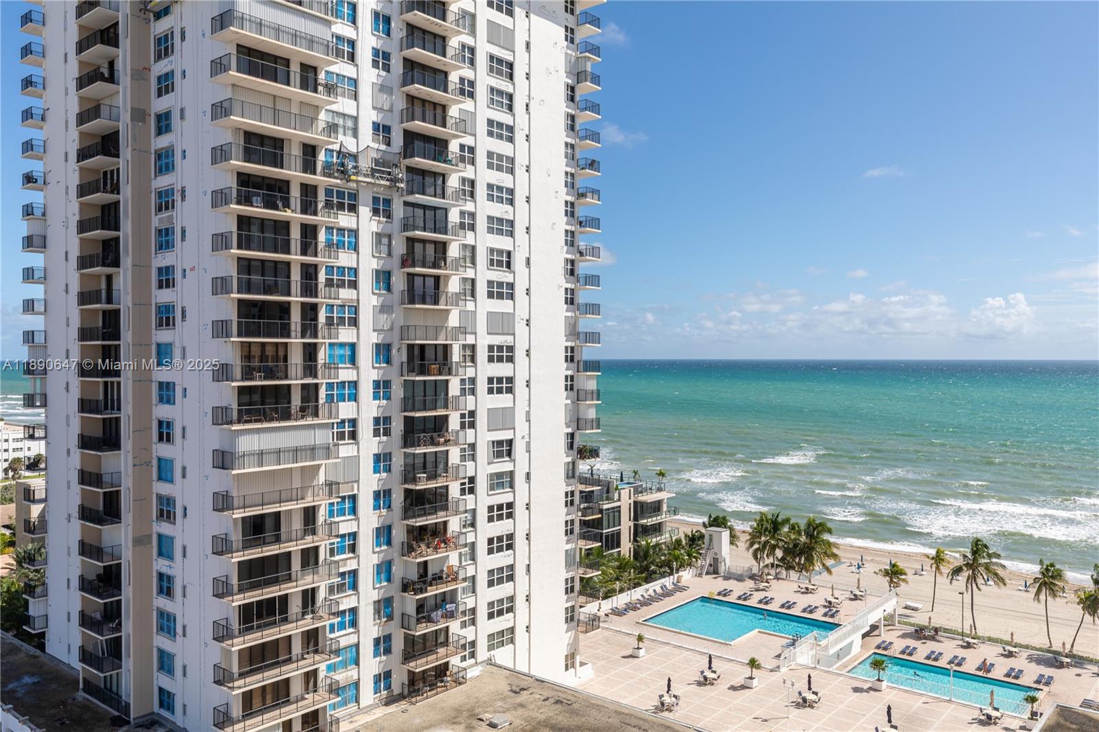 2401 S Ocean Dr #1405,Hollywood, FL 33019