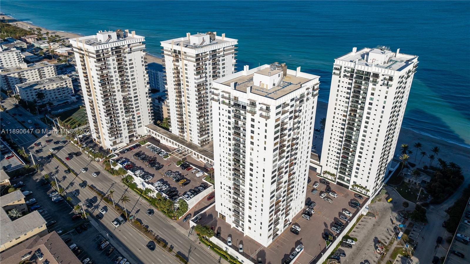 2401 S Ocean Dr #1405,Hollywood, FL 33019