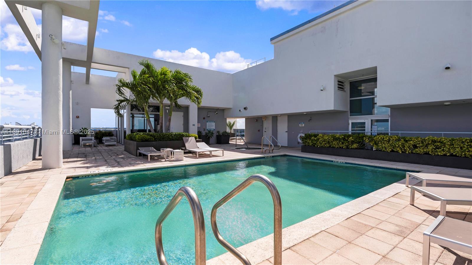 7929 West Dr #1401 North Bay Village, FL 33141