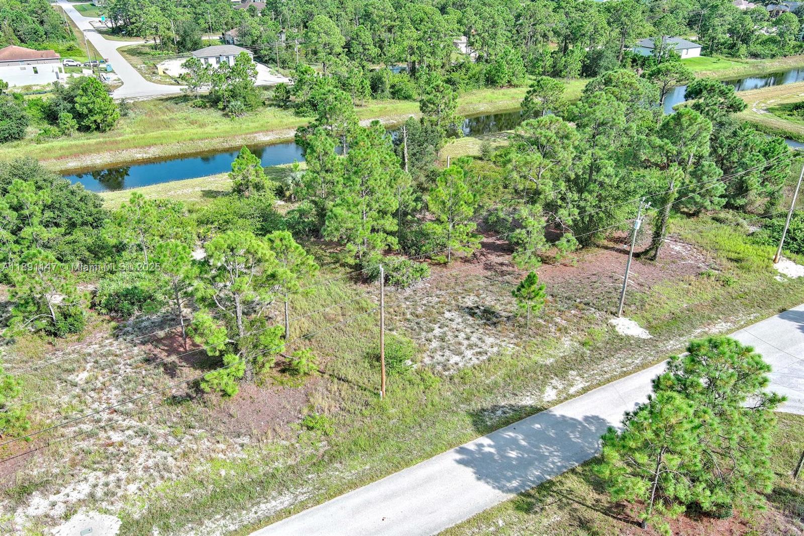 745 Troy Ave Lehigh Acres, FL 33974