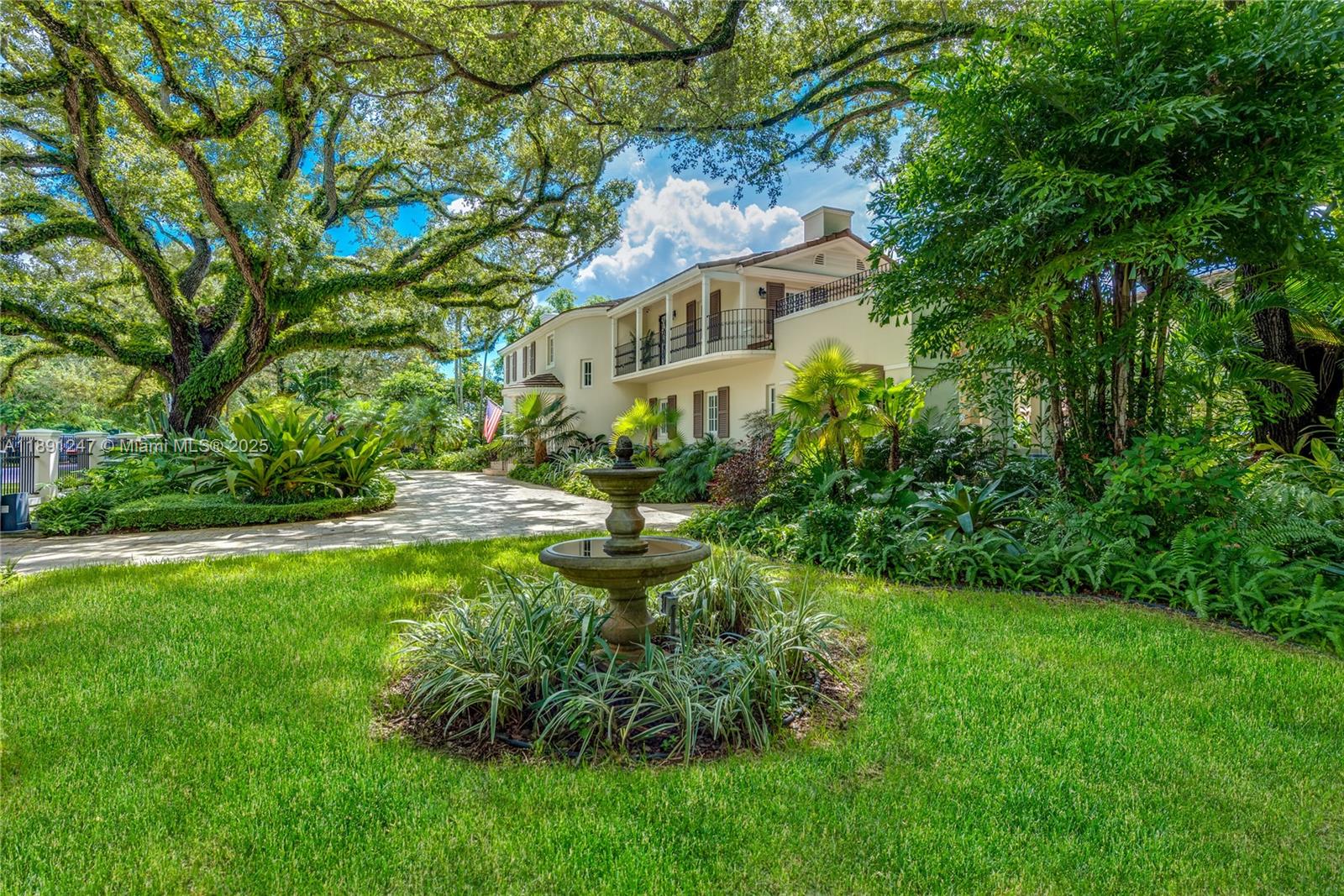 1036 S Greenway Dr Coral Gables, FL 33134