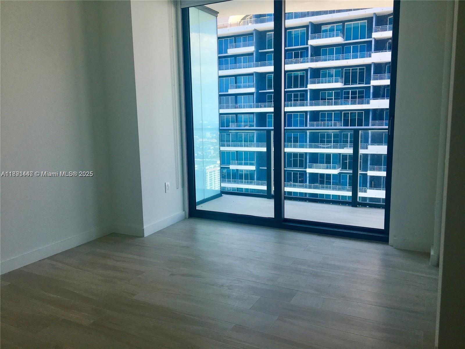 image Dua Sls Residences11