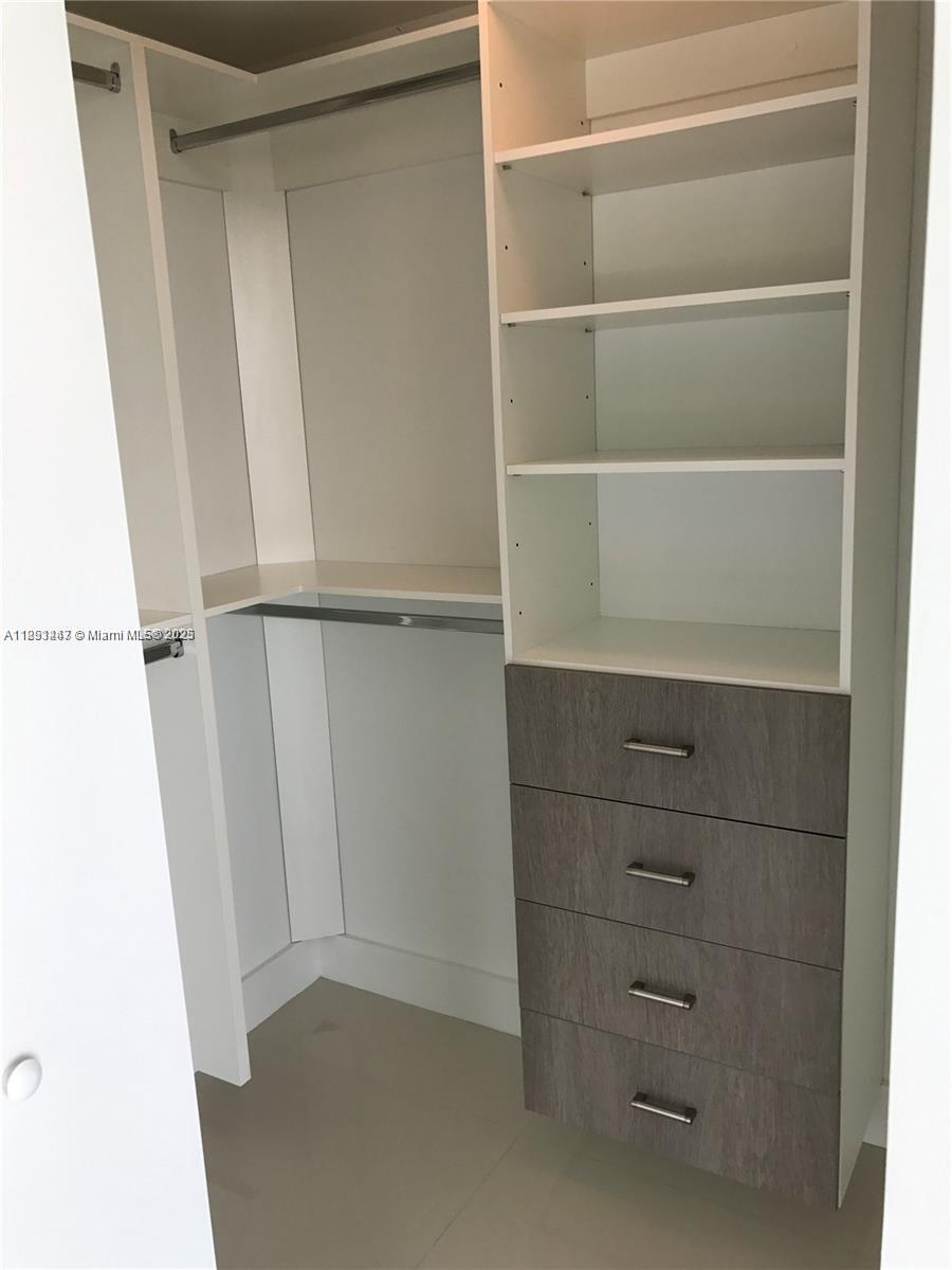 image Dua Sls Residences15