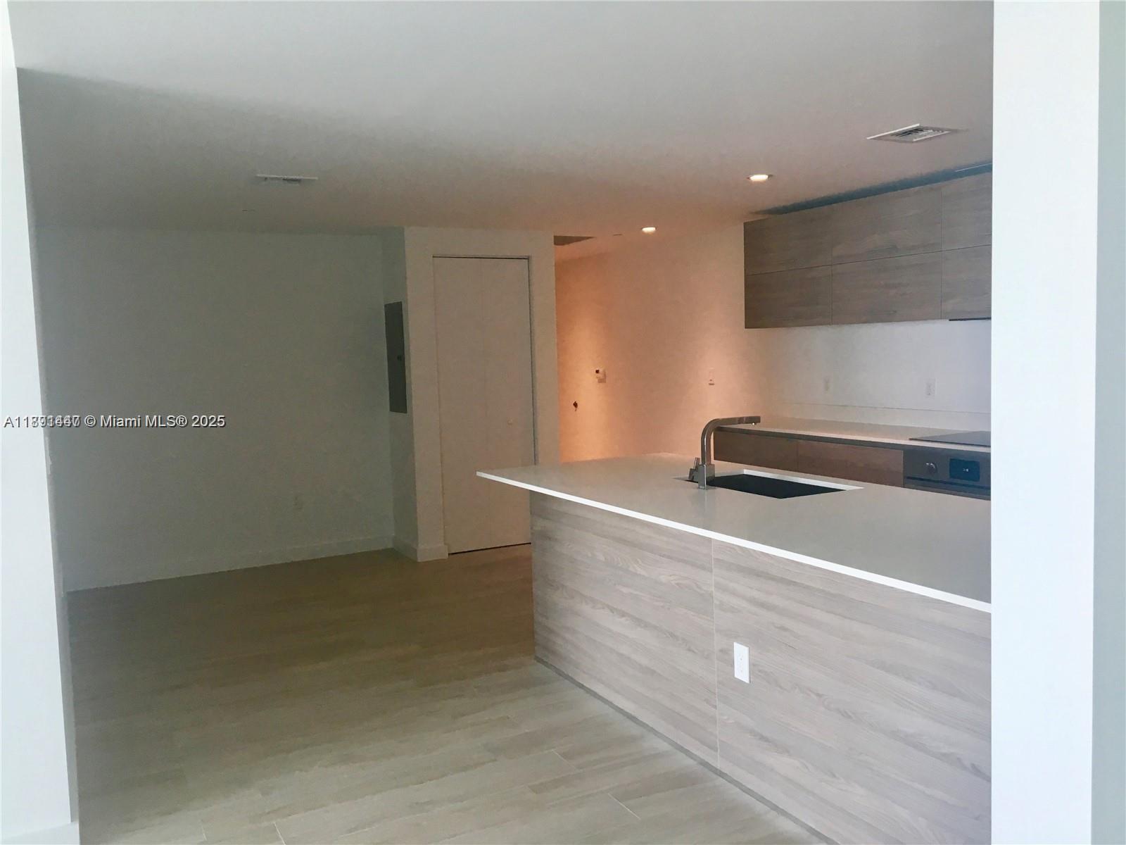 image Dua Sls Residences5