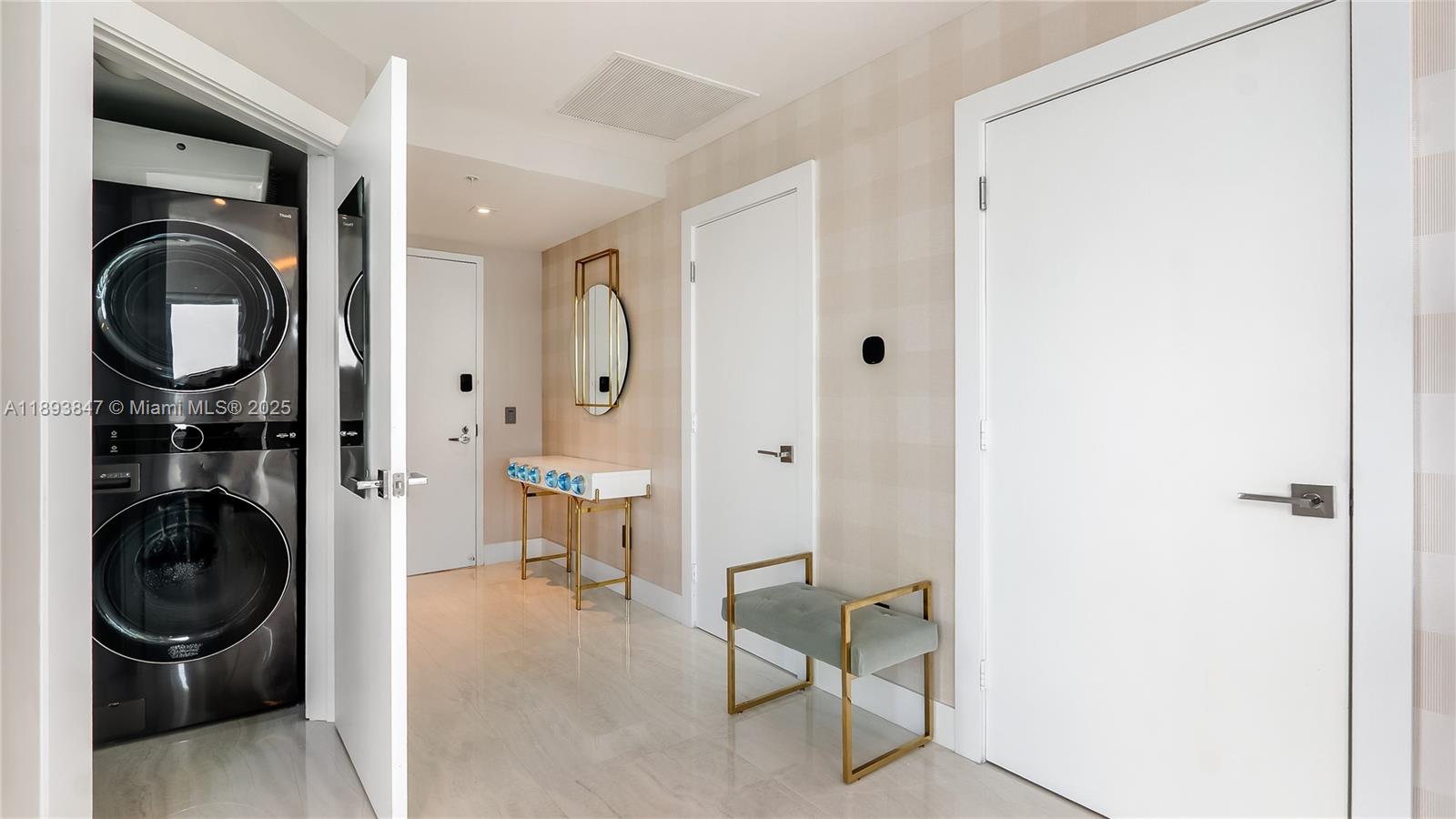 image Infinity At Brickell10