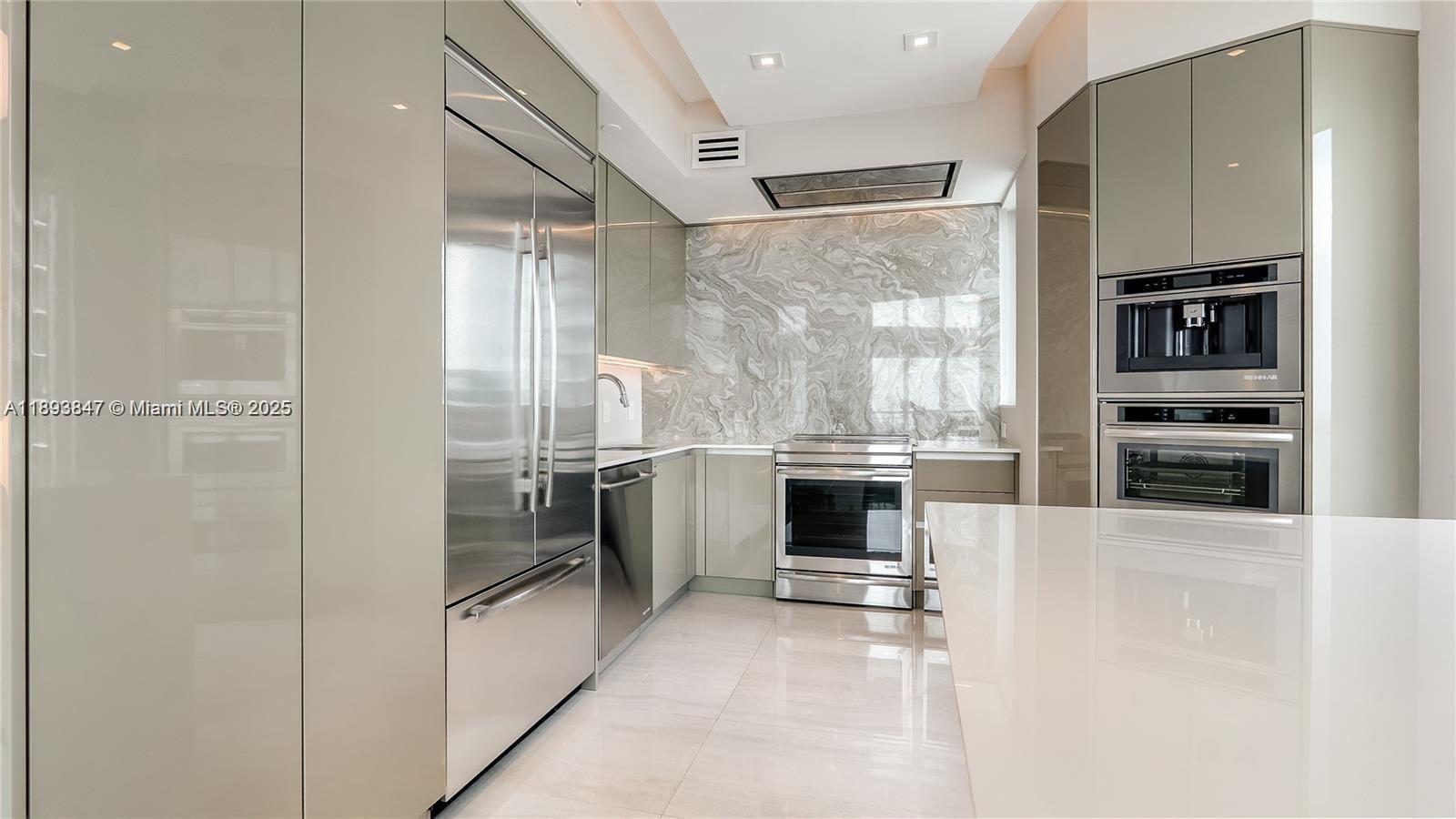 image Infinity At Brickell6