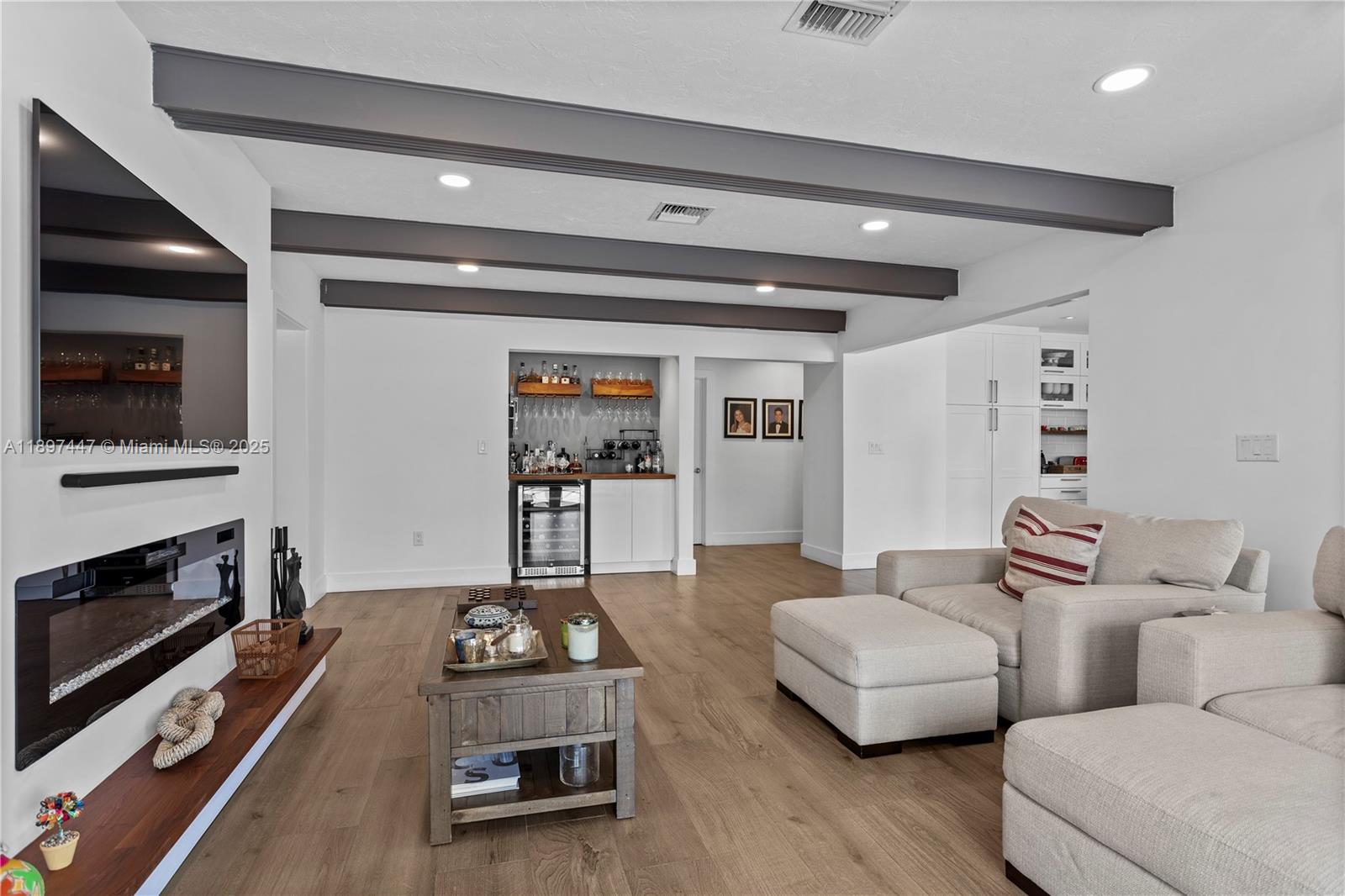 13551 SW 62nd Ave Pinecrest, FL 33156