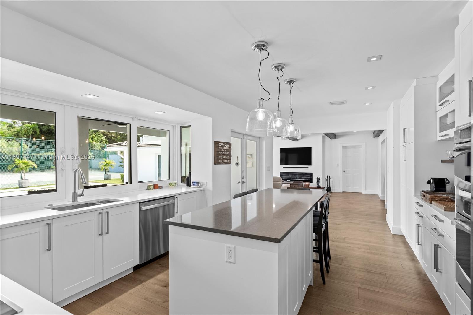 13551 SW 62nd Ave Pinecrest, FL 33156