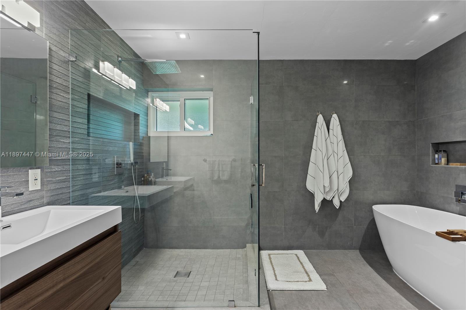 13551 SW 62nd Ave Pinecrest, FL 33156