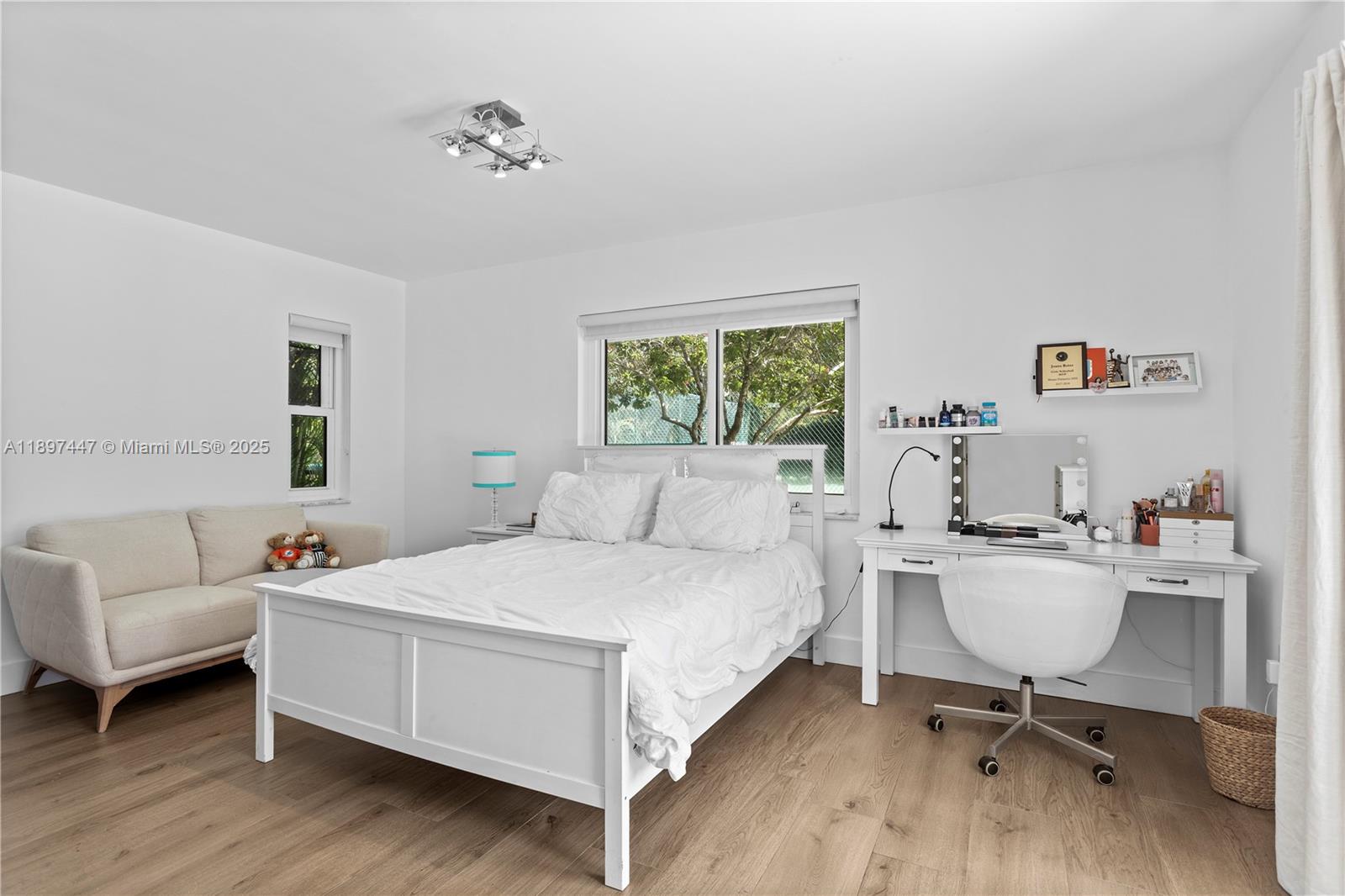 13551 SW 62nd Ave Pinecrest, FL 33156