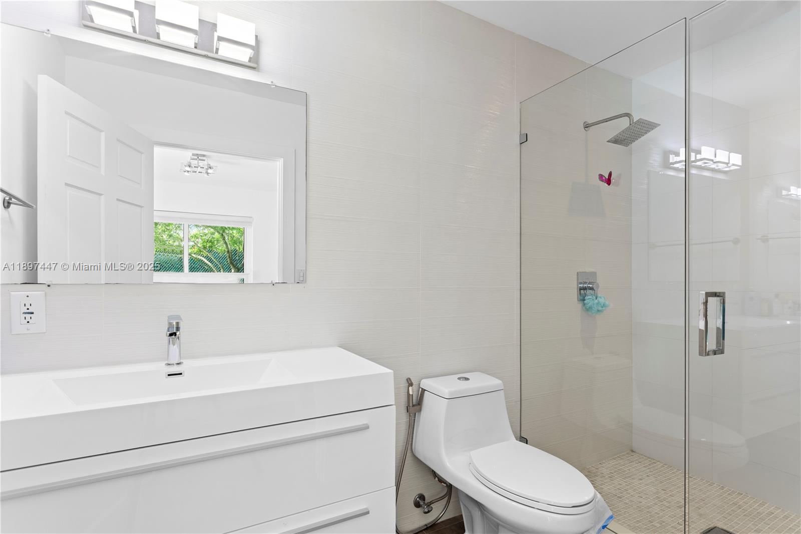 13551 SW 62nd Ave Pinecrest, FL 33156