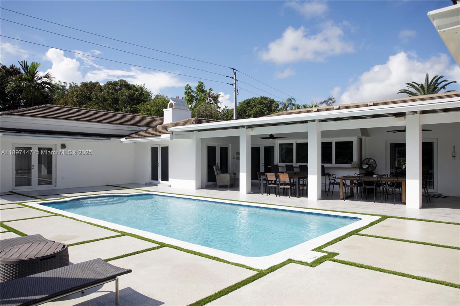 13551 SW 62nd Ave Pinecrest, FL 33156