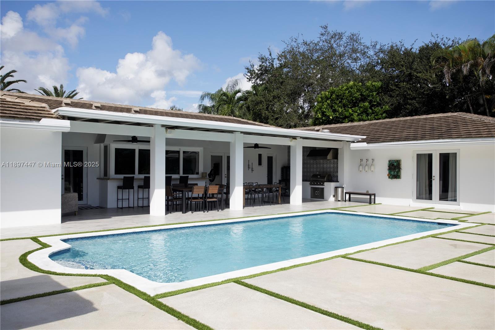 13551 SW 62nd Ave Pinecrest, FL 33156