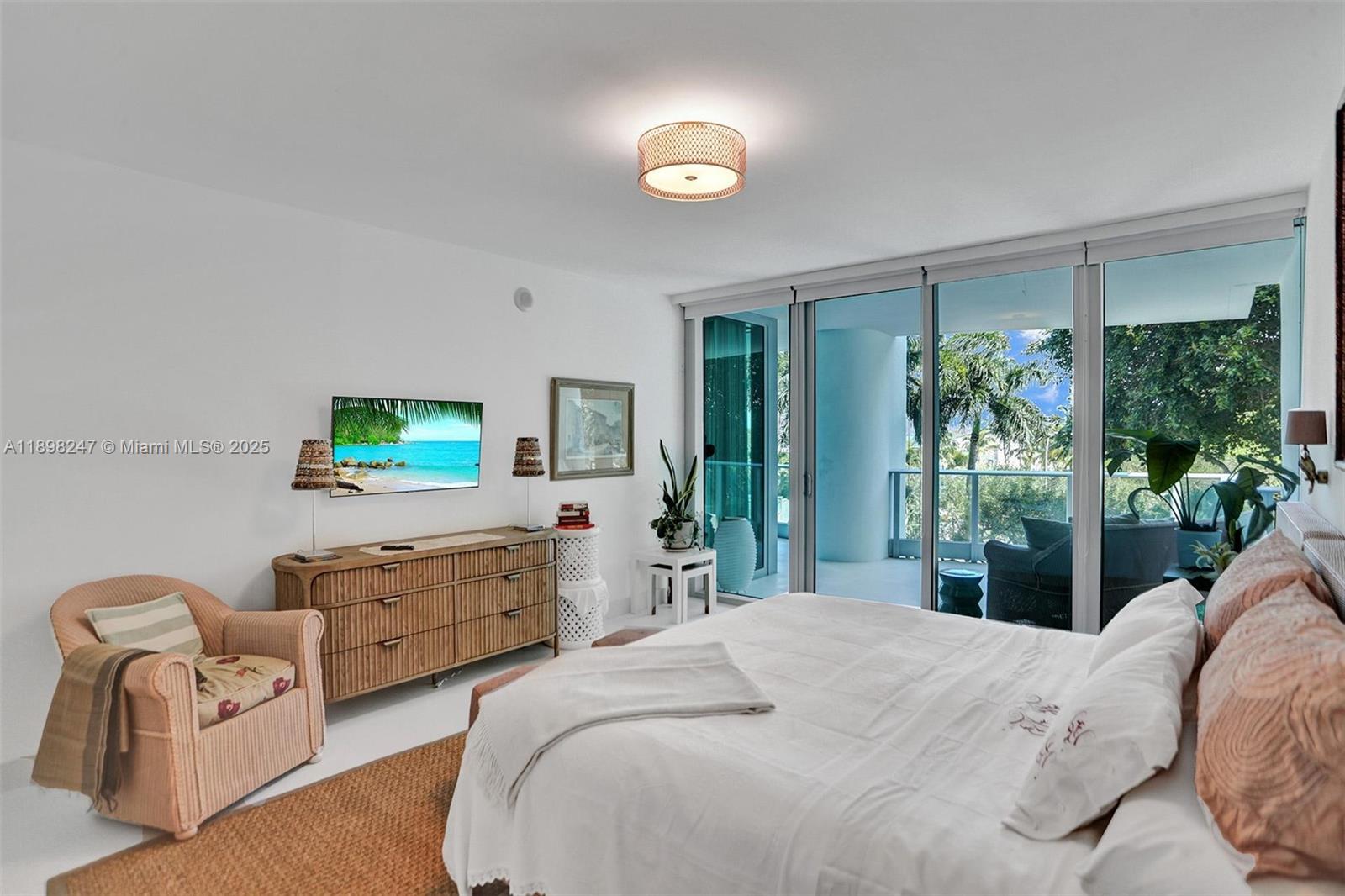 2627 S Bayshore Dr #506 Coconut Grove, FL 33133