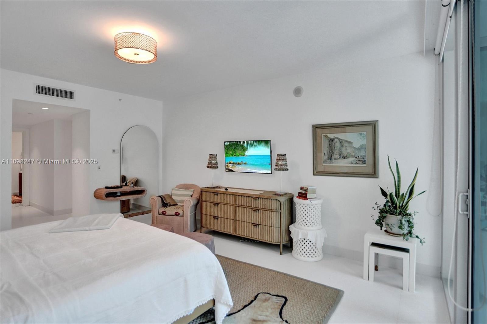 2627 S Bayshore Dr #506 Coconut Grove, FL 33133