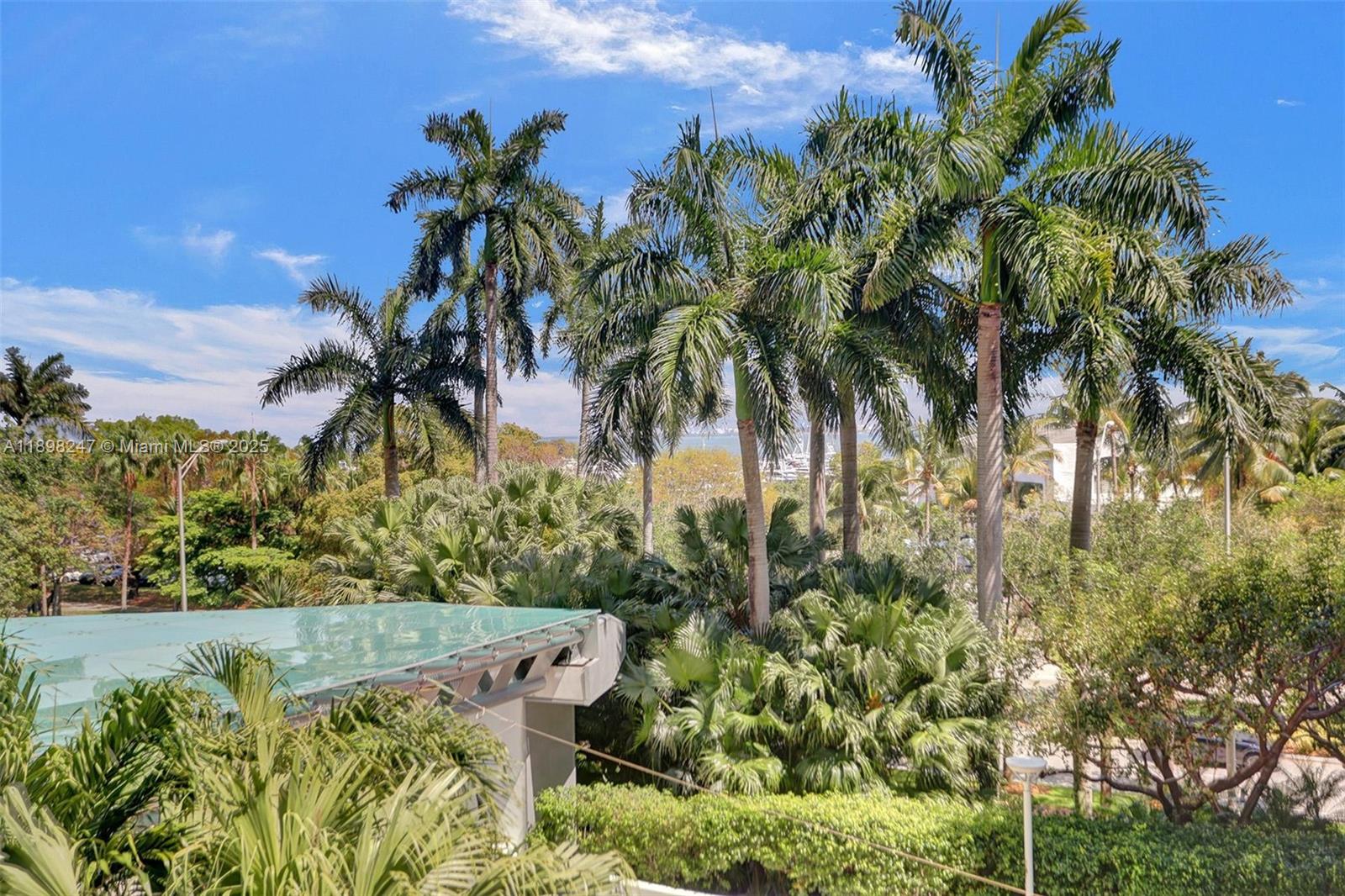 2627 S Bayshore Dr #506 Coconut Grove, FL 33133