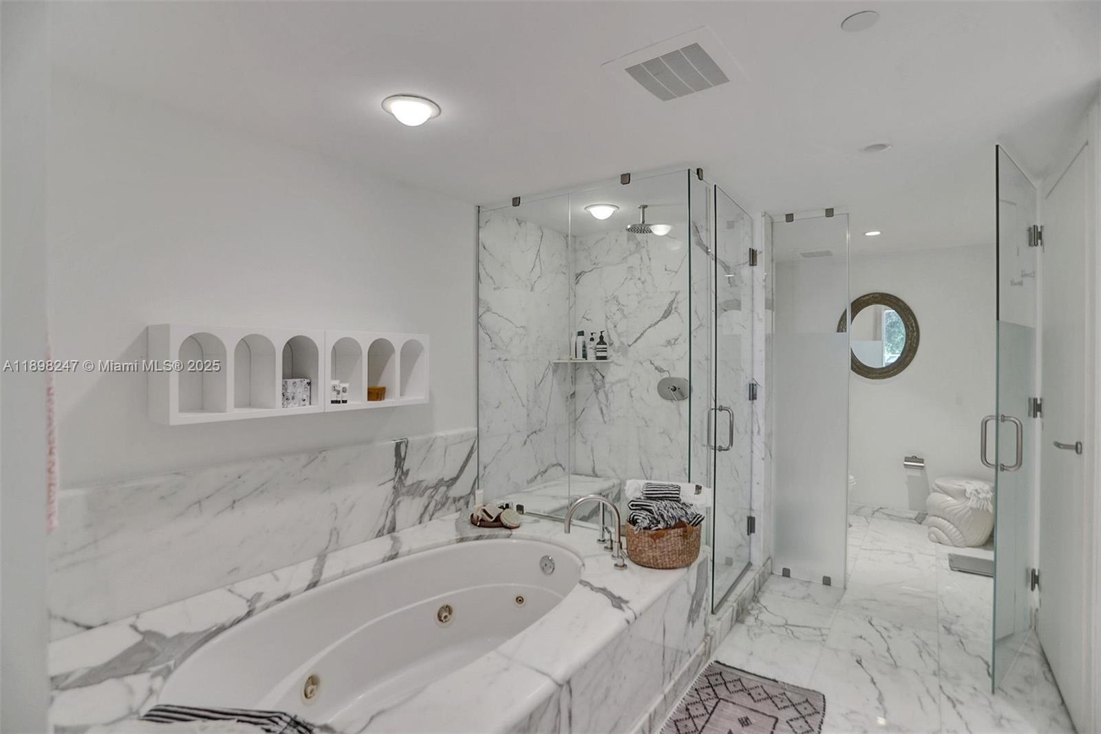 2627 S Bayshore Dr #506 Coconut Grove, FL 33133