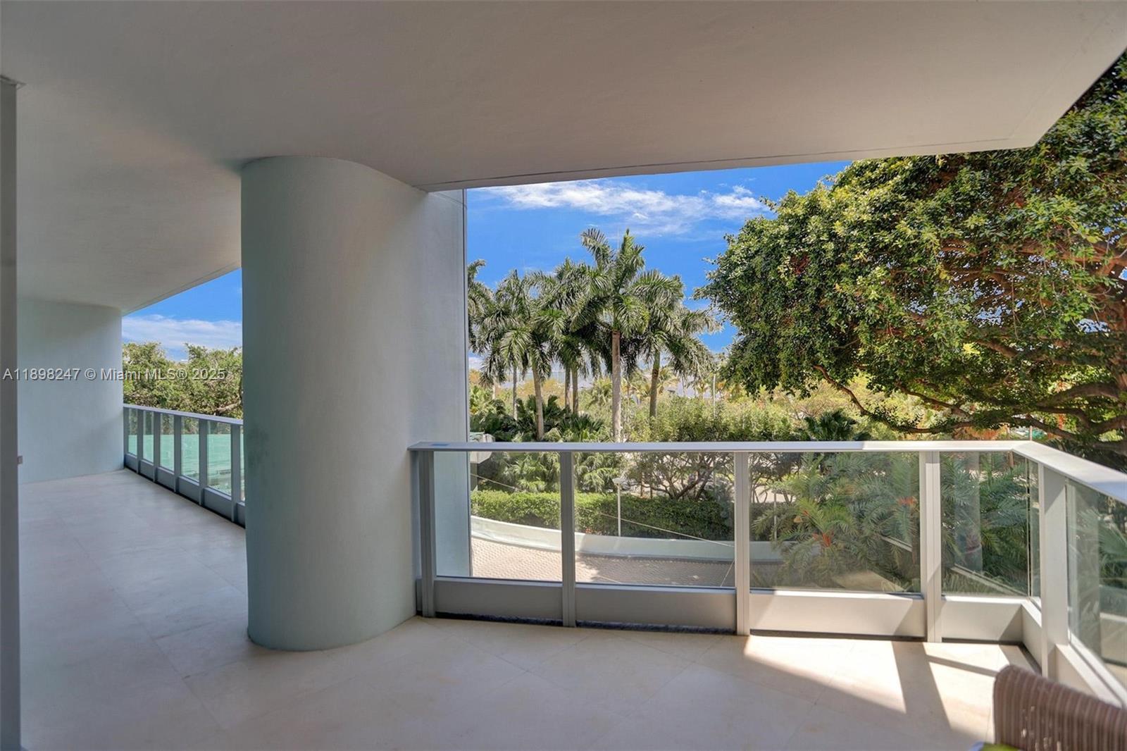 2627 S Bayshore Dr #506 Coconut Grove, FL 33133