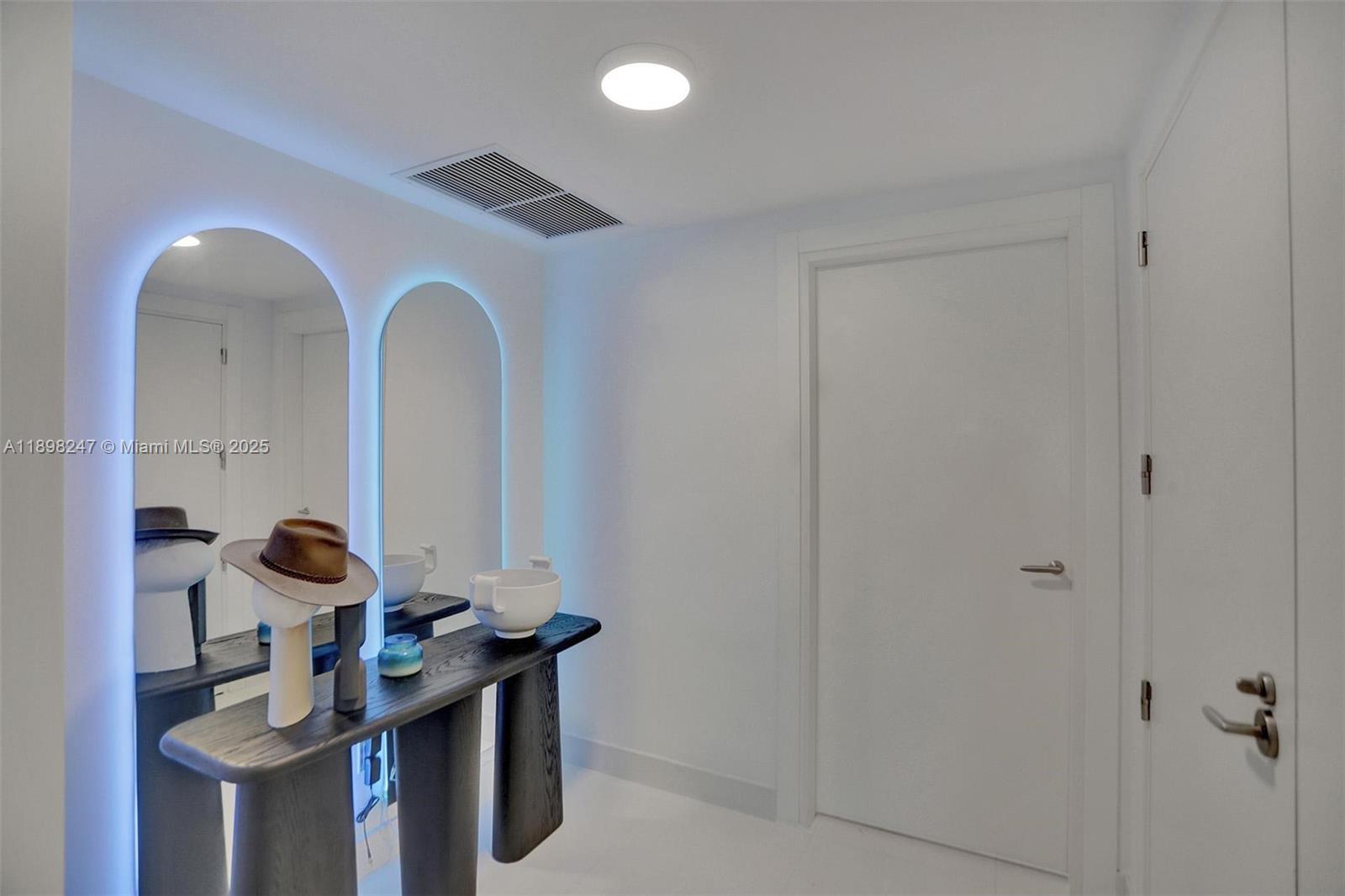 2627 S Bayshore Dr #506 Coconut Grove, FL 33133