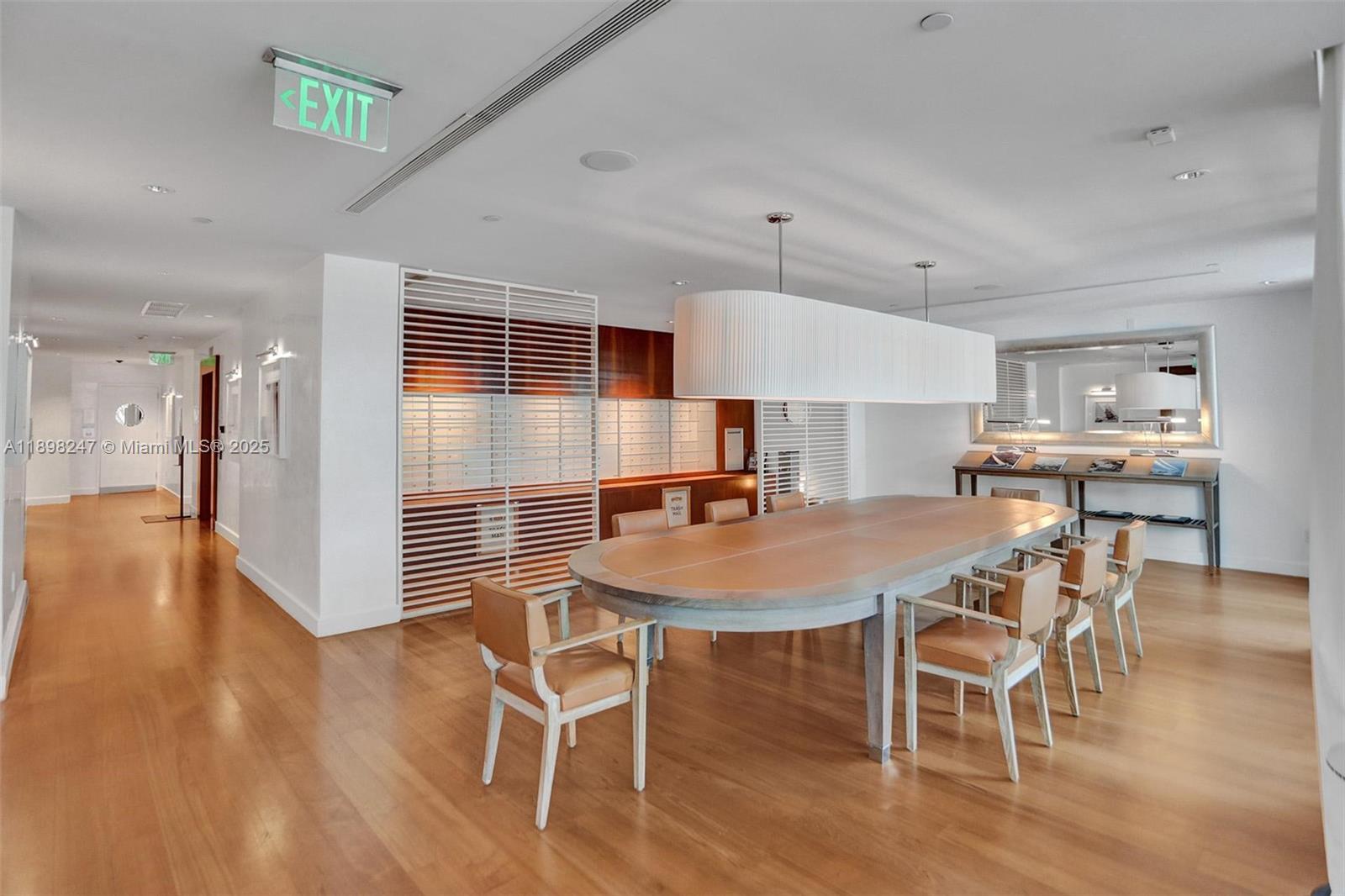 2627 S Bayshore Dr #506 Coconut Grove, FL 33133