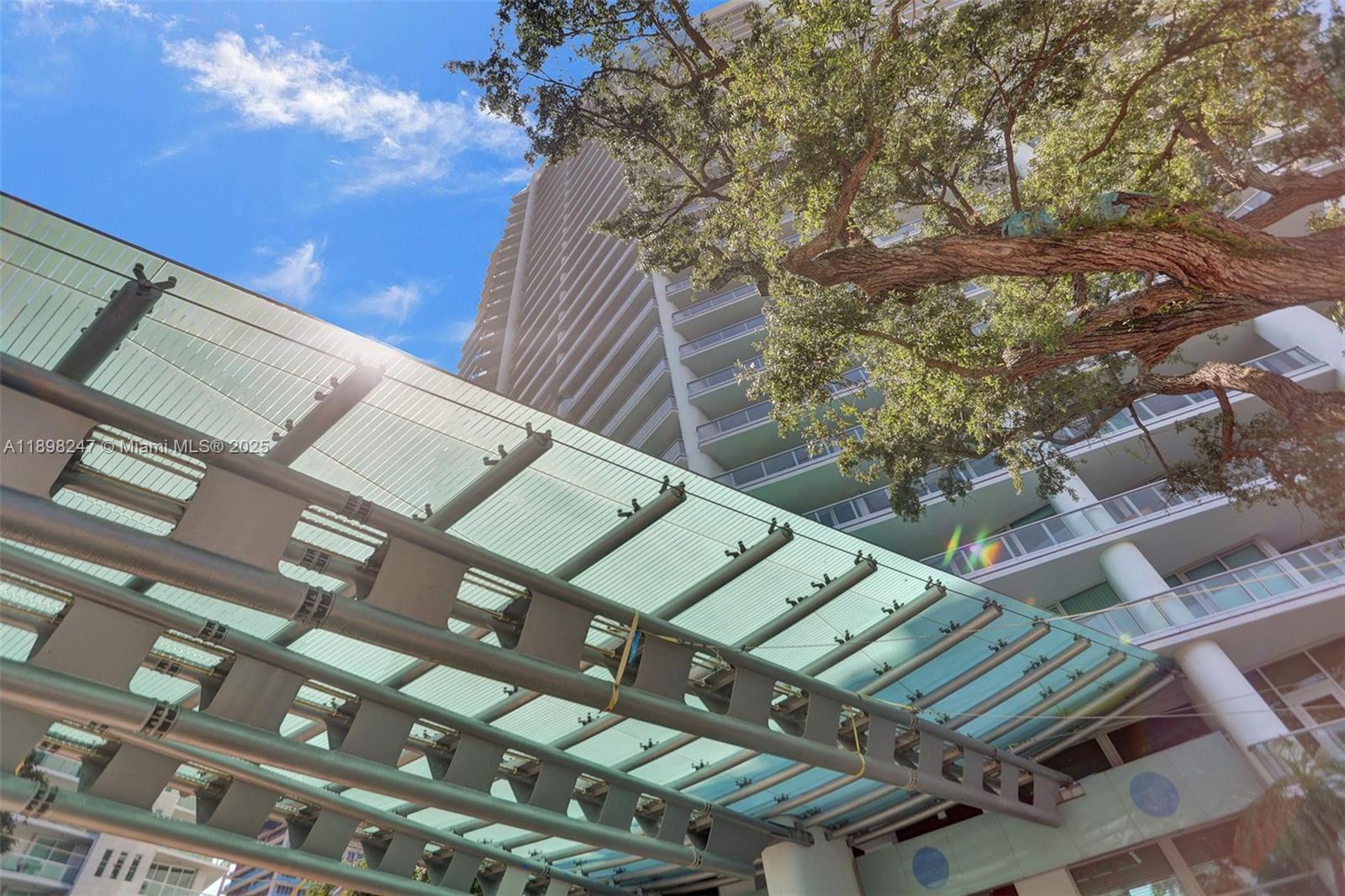 2627 S Bayshore Dr #506 Coconut Grove, FL 33133