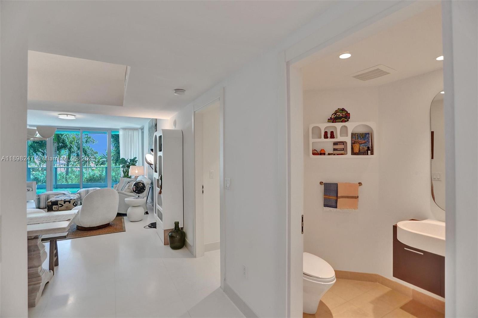 2627 S Bayshore Dr #506 Coconut Grove, FL 33133