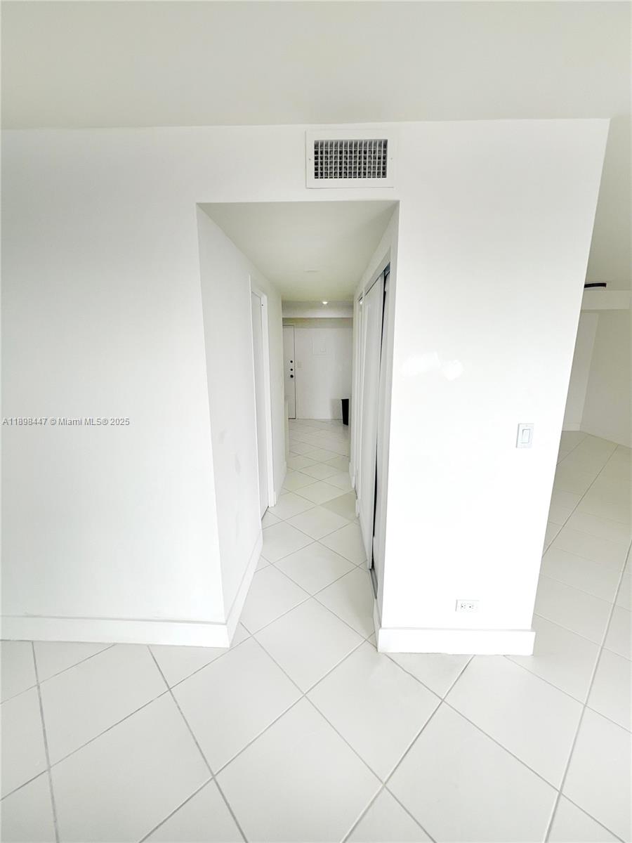 image Winston Towers12
