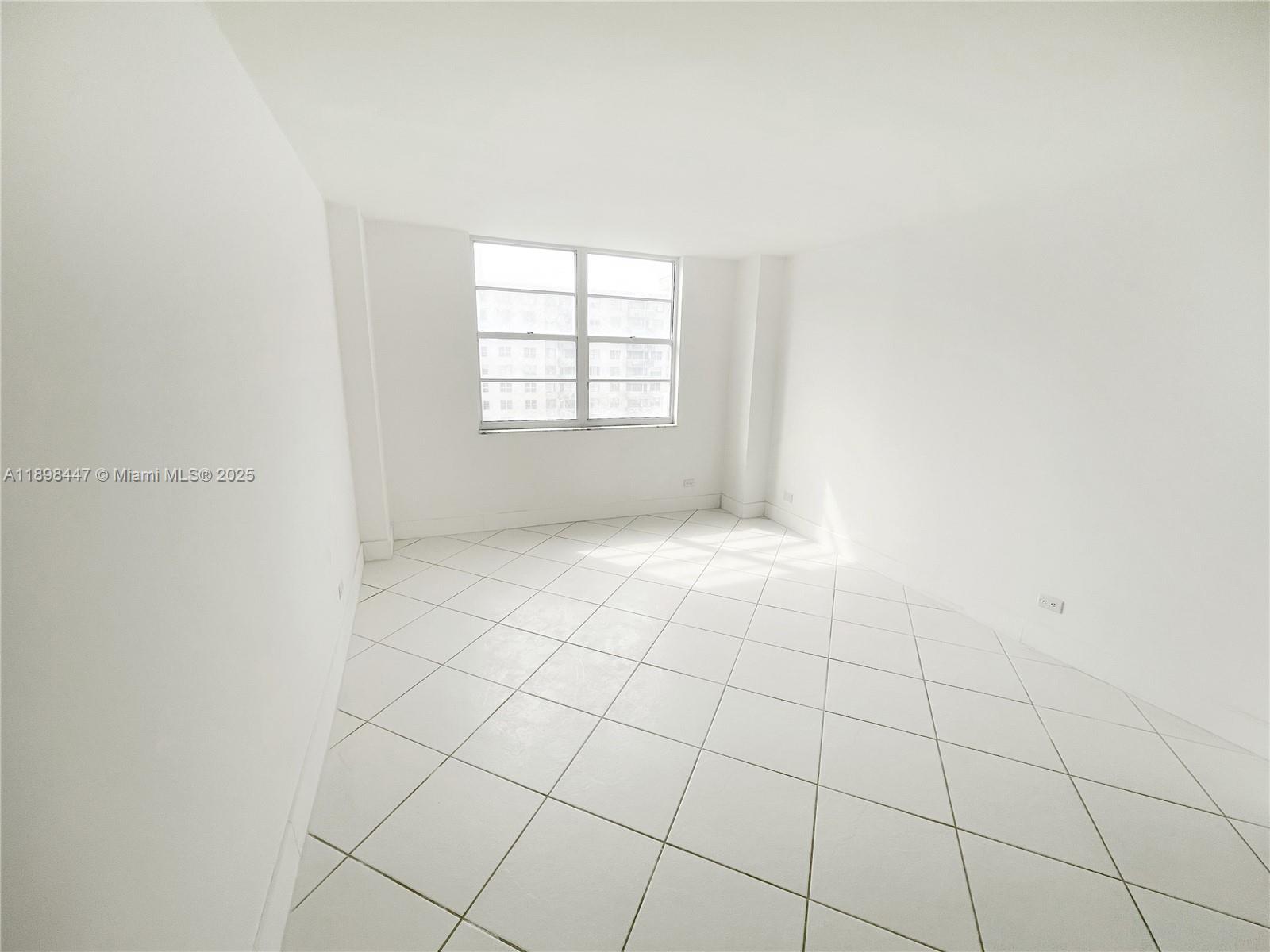 image Winston Towers16