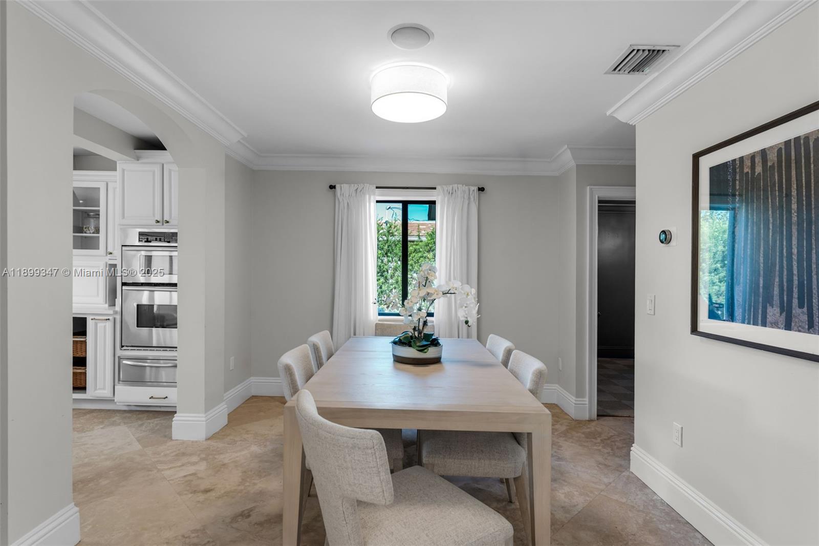 14940 Egan Ln Miami Lakes, FL 33014